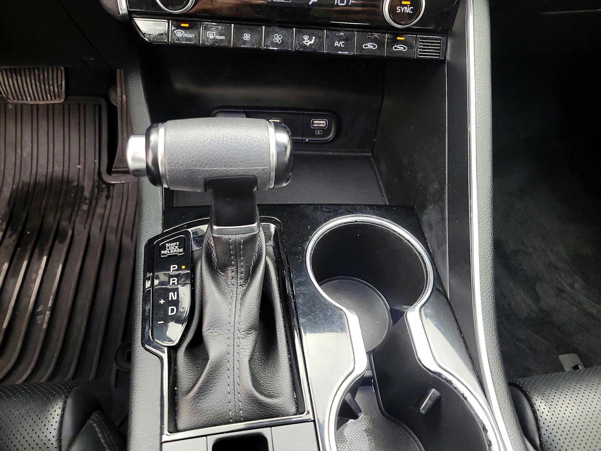 Thumbnail: 2022 Kia K5 - 17