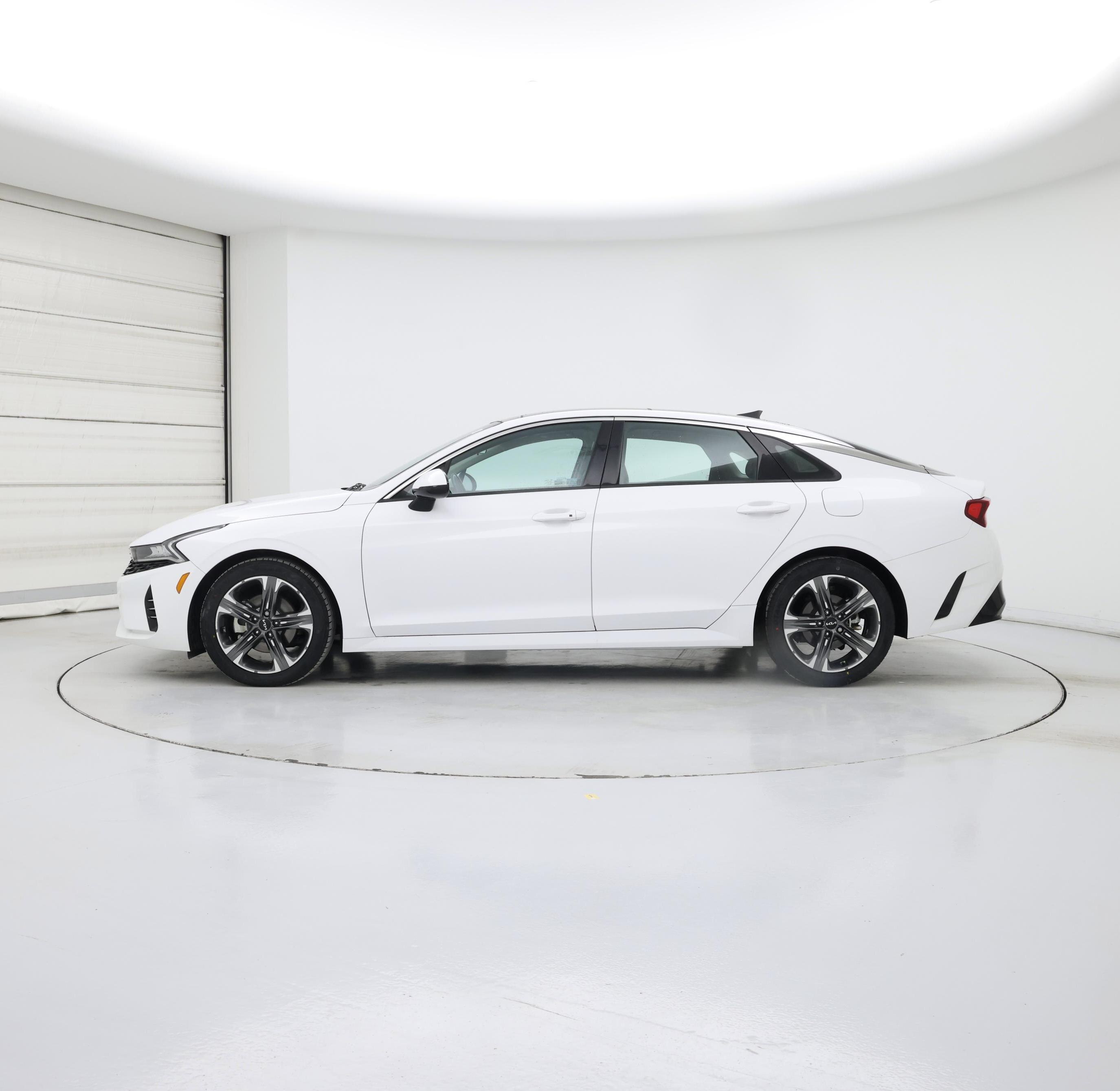 Thumbnail: 2022 Kia K5 - 3