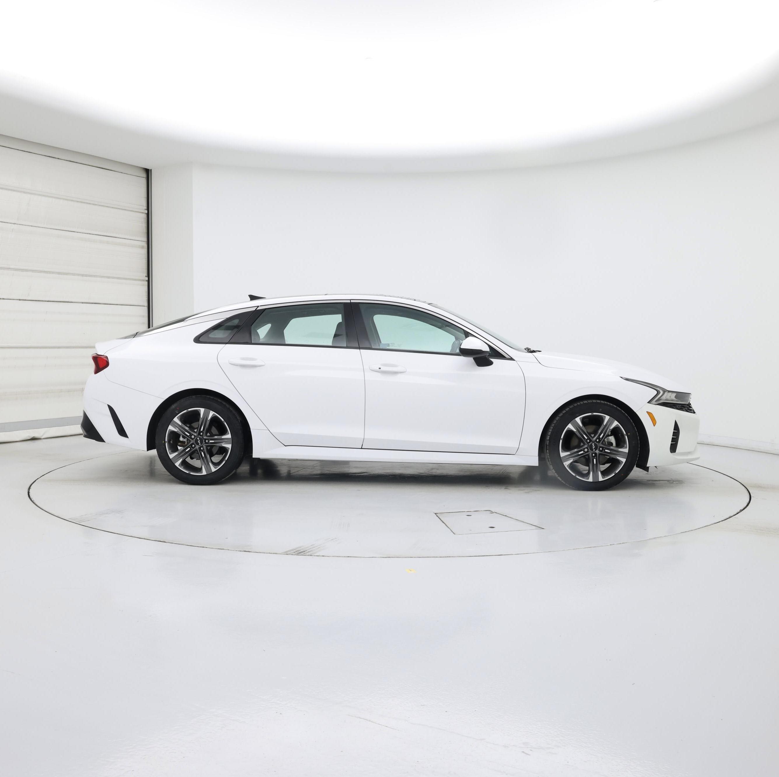 Thumbnail: 2022 Kia K5 - 7