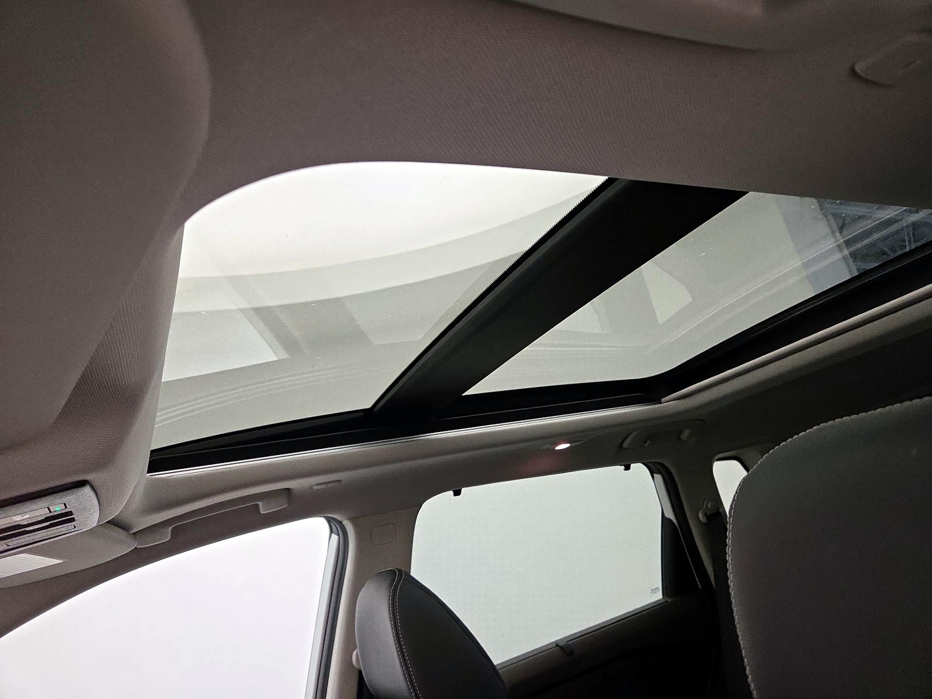 Thumbnail: 2022 Nissan Rogue - 19