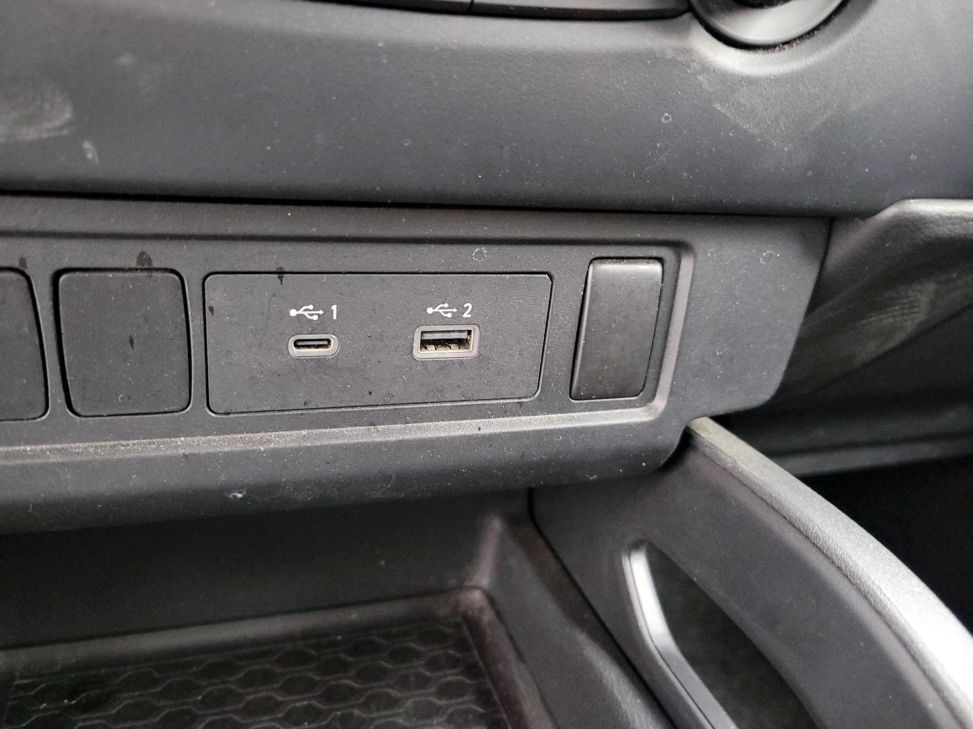 Thumbnail: 2022 Nissan Frontier - 18