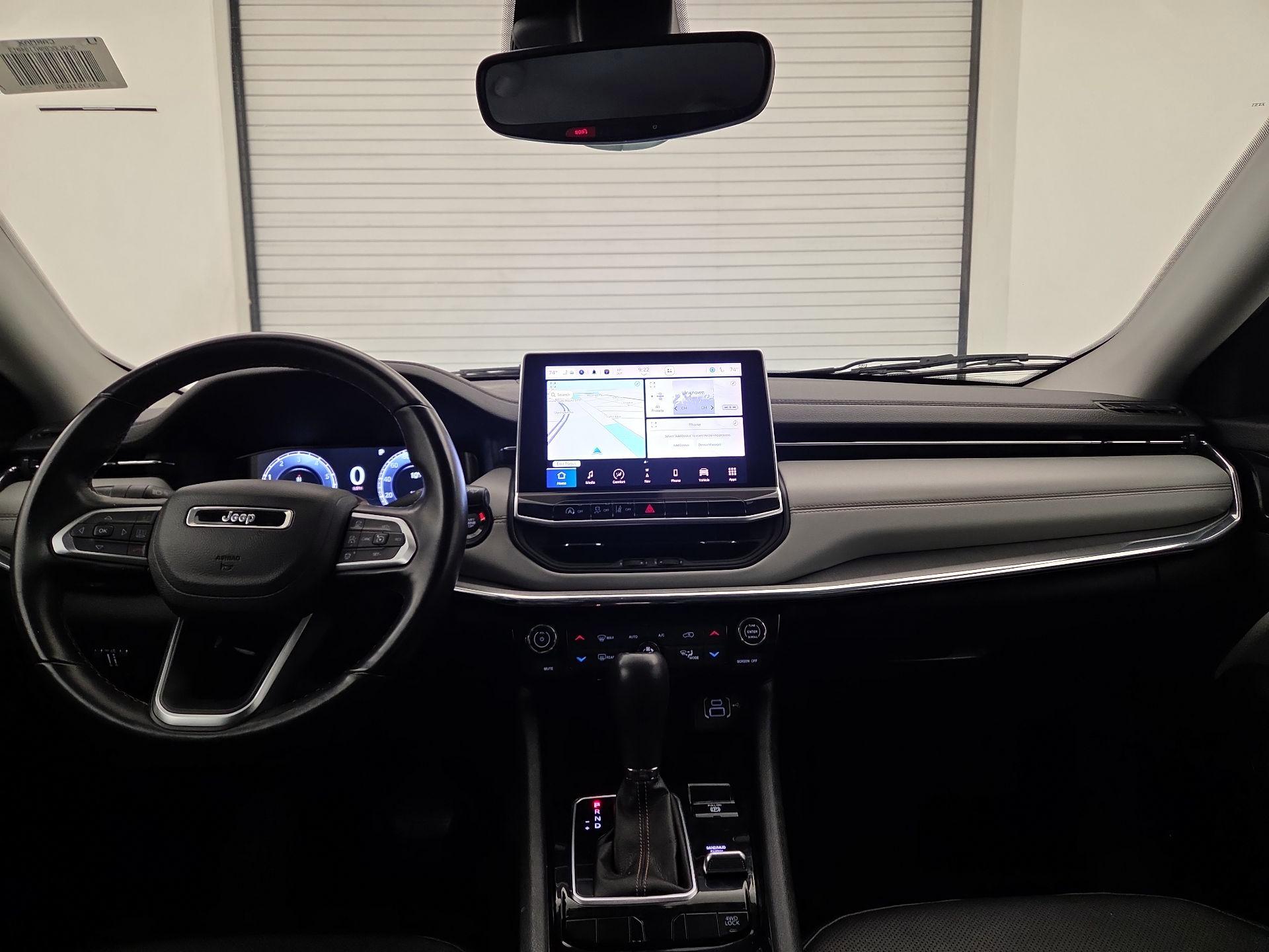 Thumbnail: 2022 Jeep Compass - 9