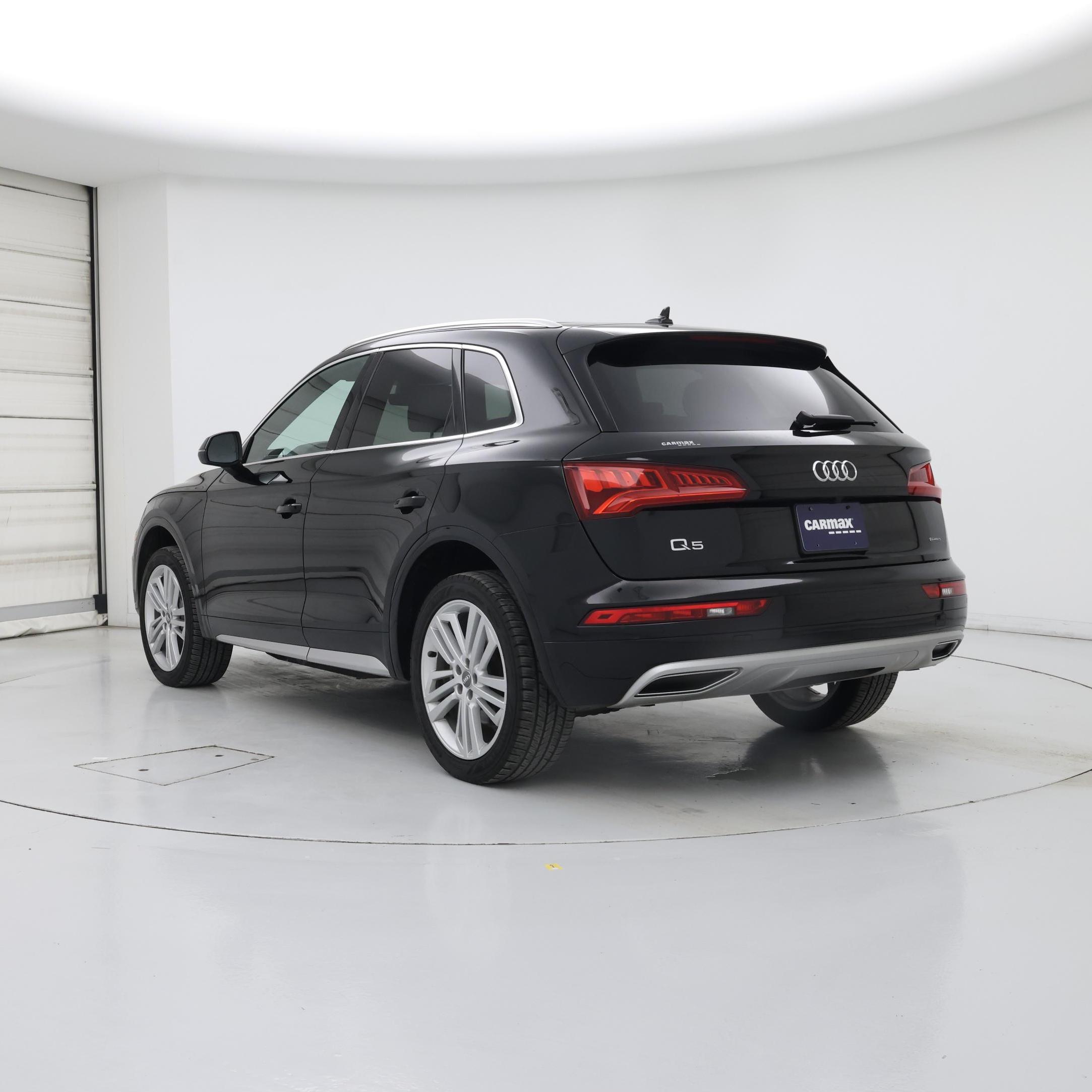 Thumbnail: 2020 Audi Q5 - 2