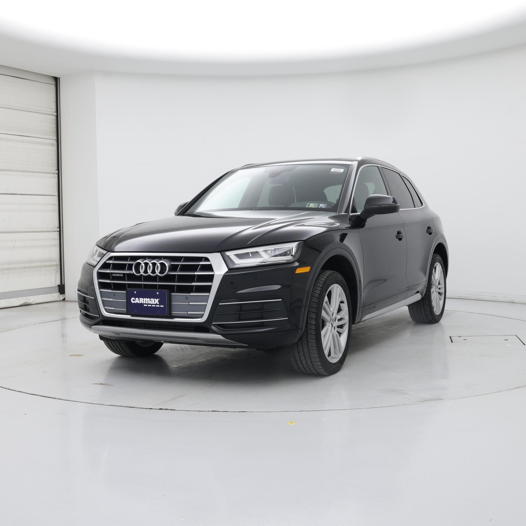 Thumbnail: 2020 Audi Q5 - 4