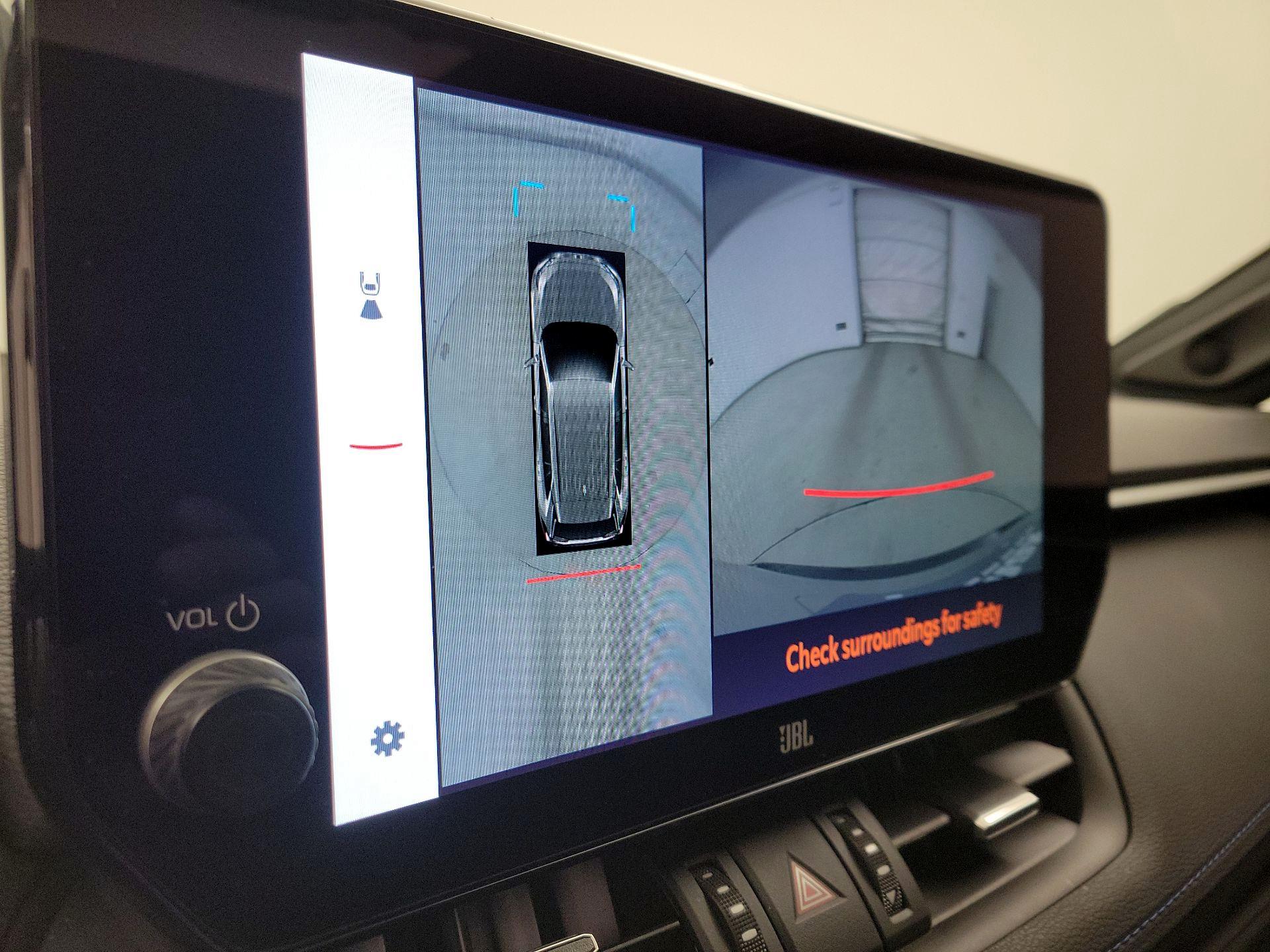 Thumbnail: 2025 Toyota RAV4 - 14