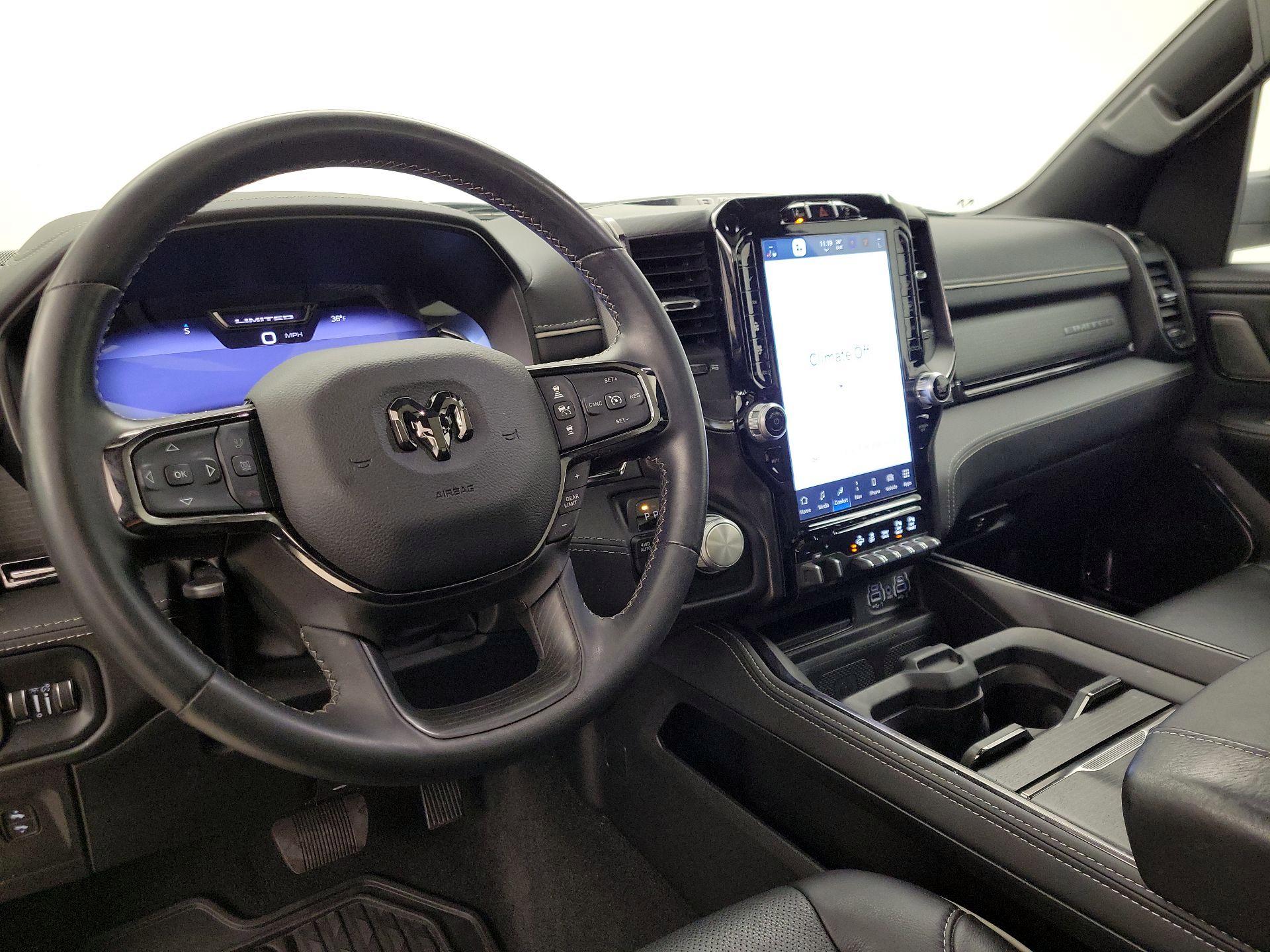 Thumbnail: 2024 RAM 1500 - 9