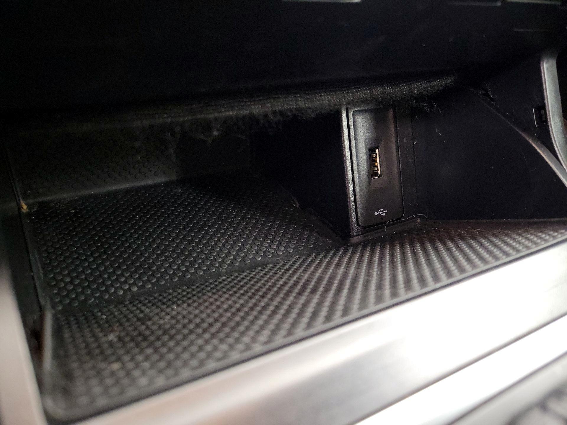 Thumbnail: 2018 Volkswagen Golf - 18