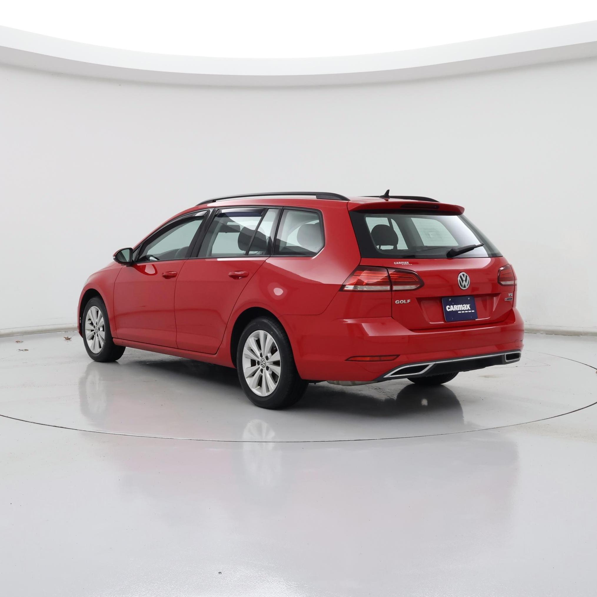 Thumbnail: 2018 Volkswagen Golf - 2