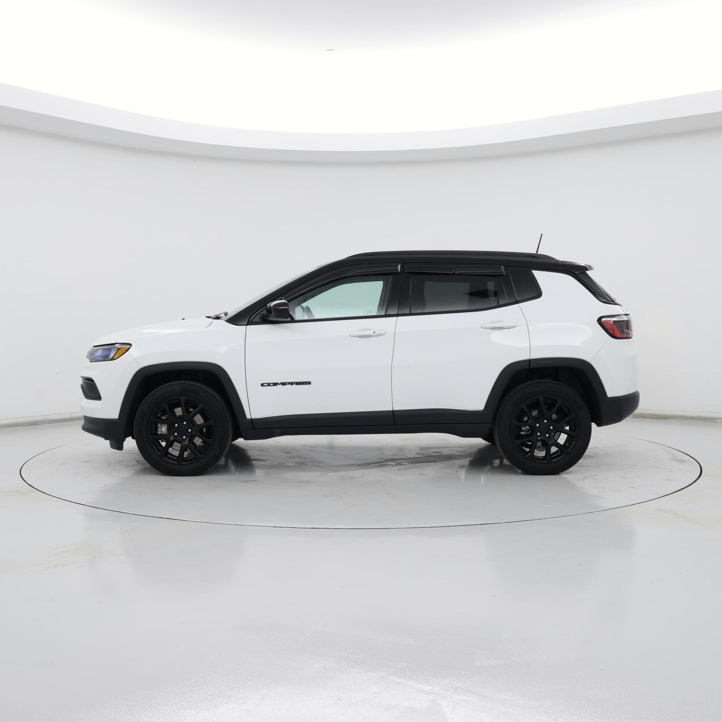 Thumbnail: 2024 Jeep Compass - 3