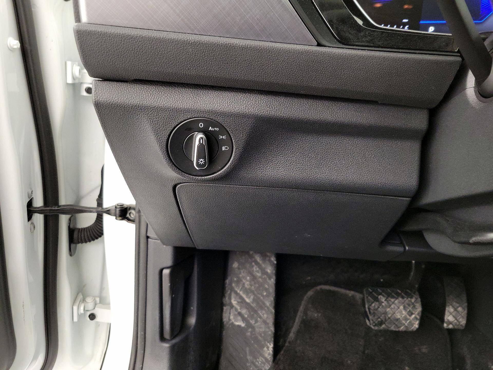 Thumbnail: 2024 Volkswagen Jetta - 13