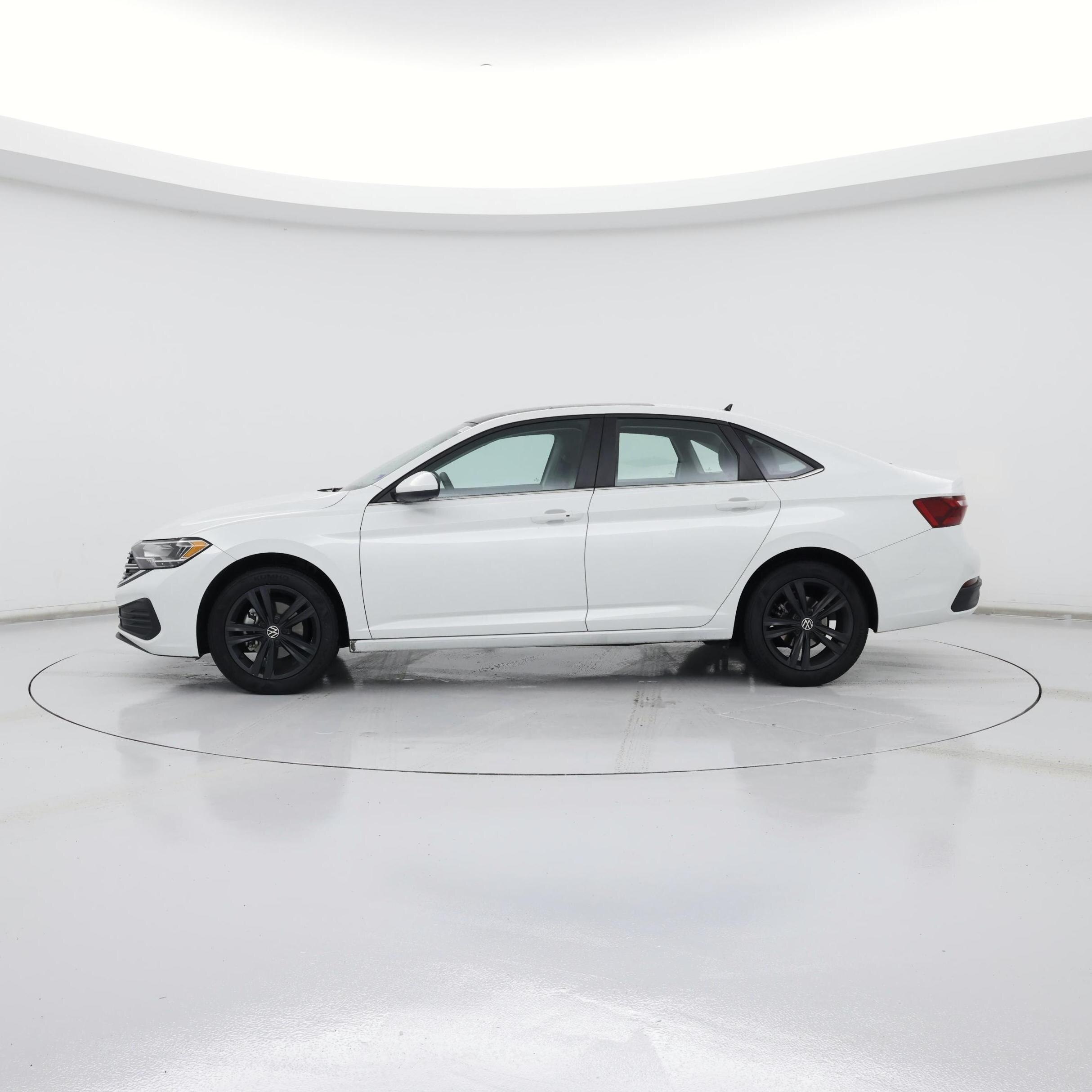 Thumbnail: 2024 Volkswagen Jetta - 3