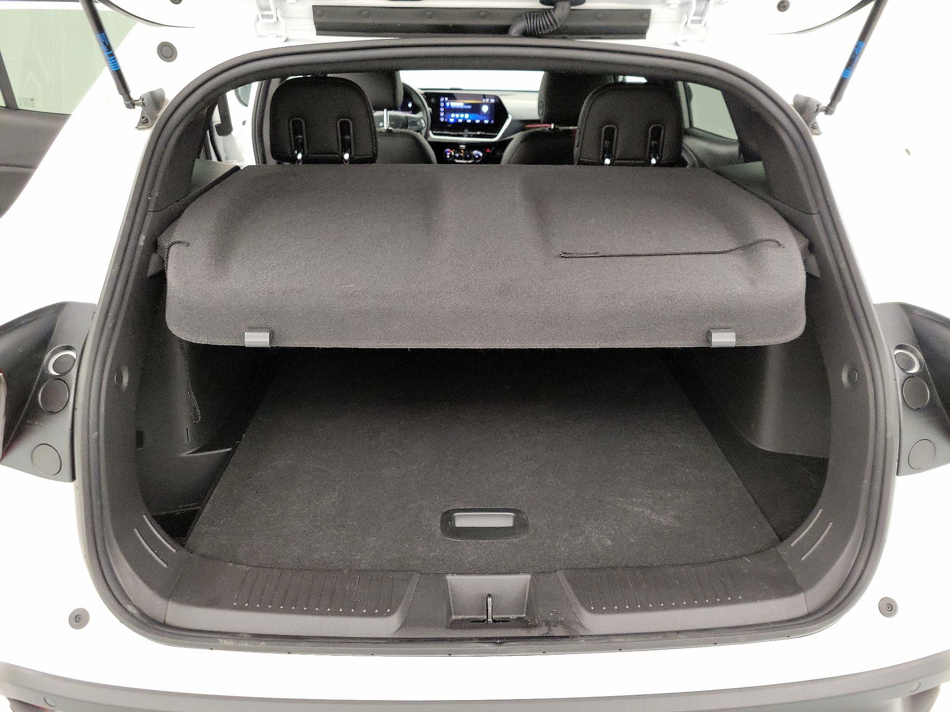 Thumbnail: 2025 Chevrolet Trax - 20