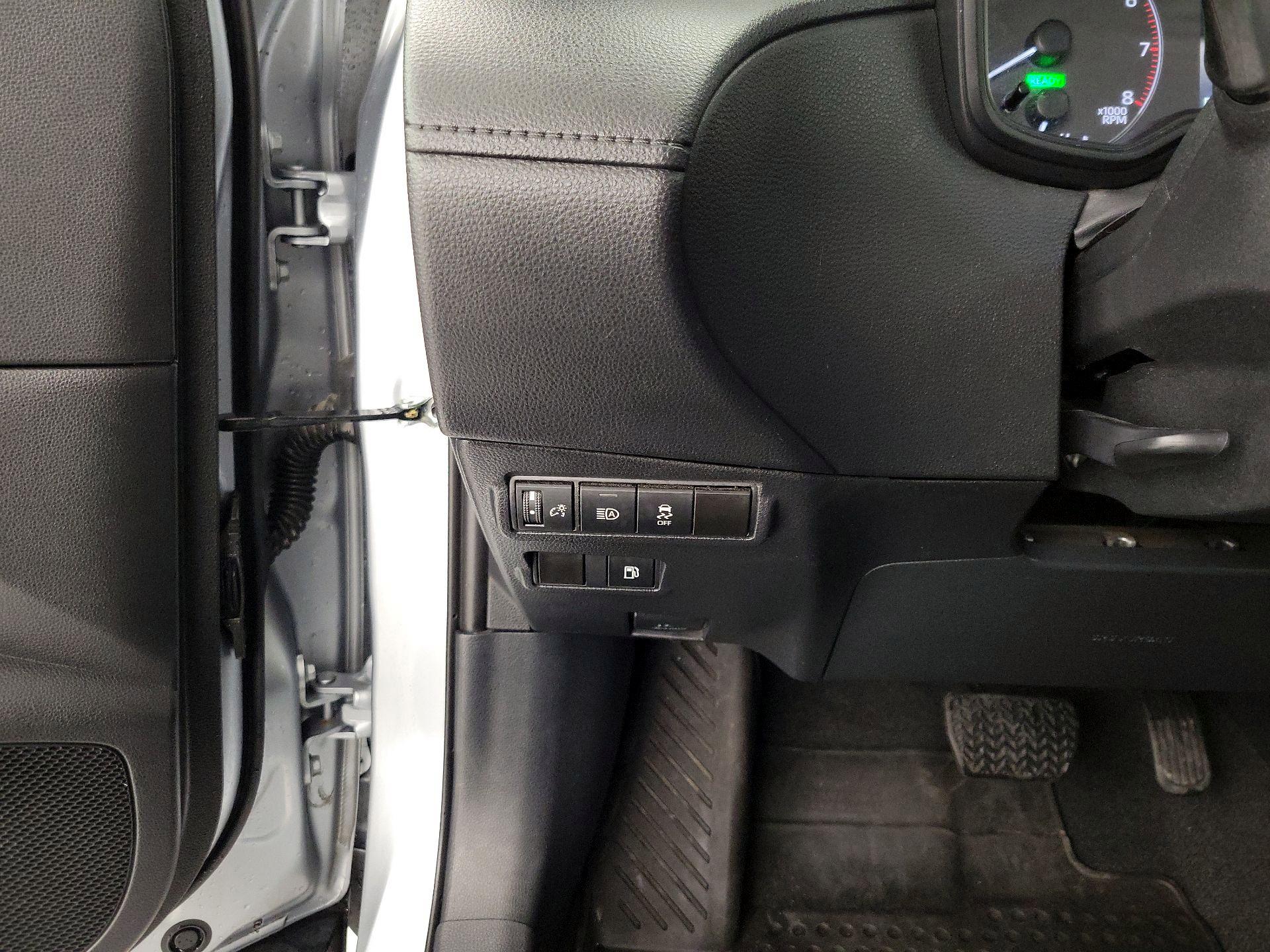 Thumbnail: 2023 Toyota Corolla Cross - 13