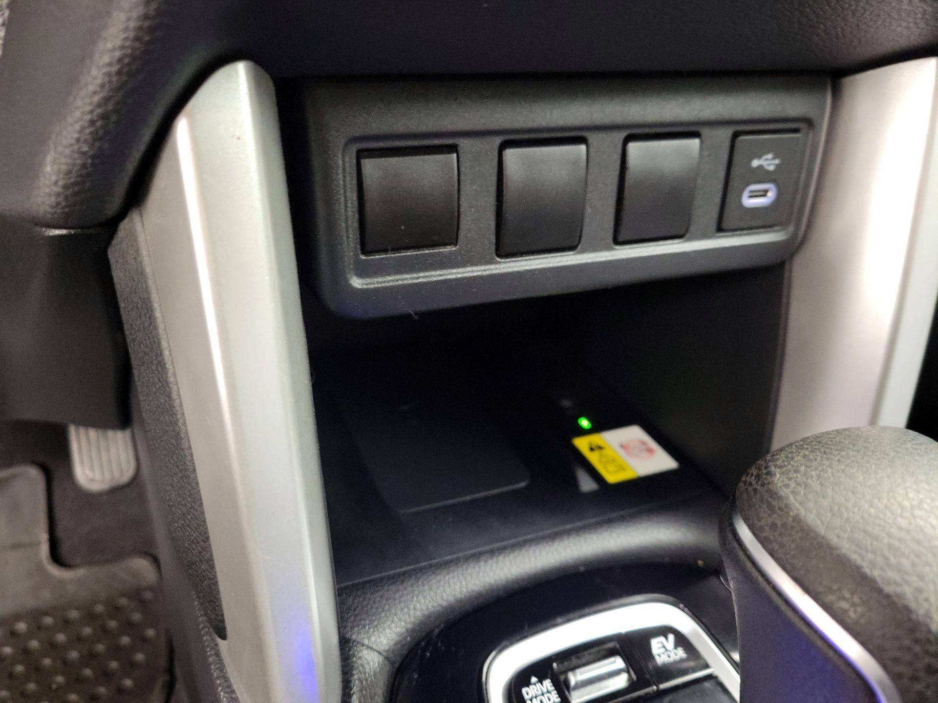 Thumbnail: 2023 Toyota Corolla Cross - 18