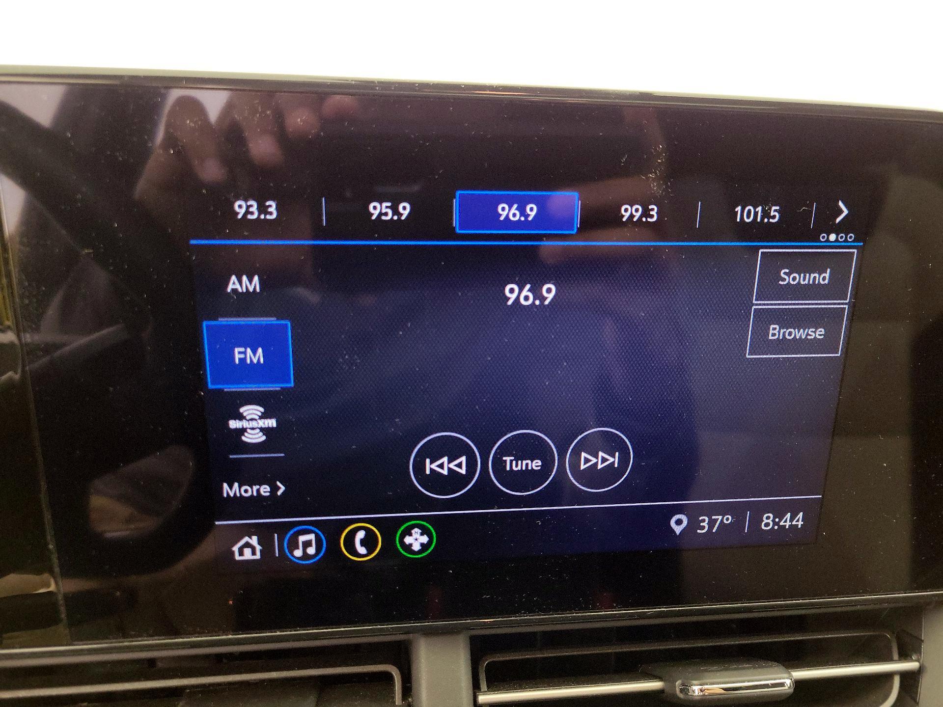 Thumbnail: 2024 Chevrolet Trax - 15