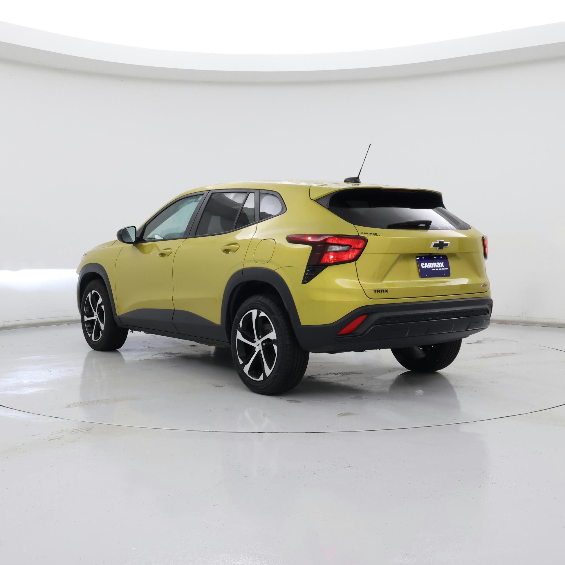 Thumbnail: 2024 Chevrolet Trax - 2