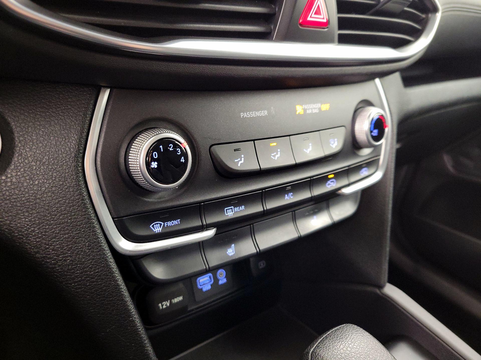 Thumbnail: 2019 Hyundai Santa Fe - 16