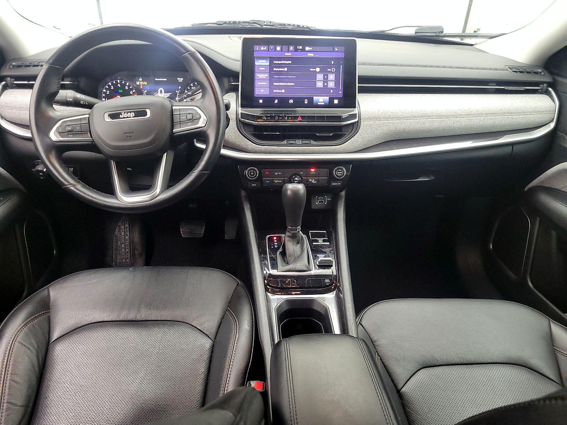 Thumbnail: 2022 Jeep Compass - 9