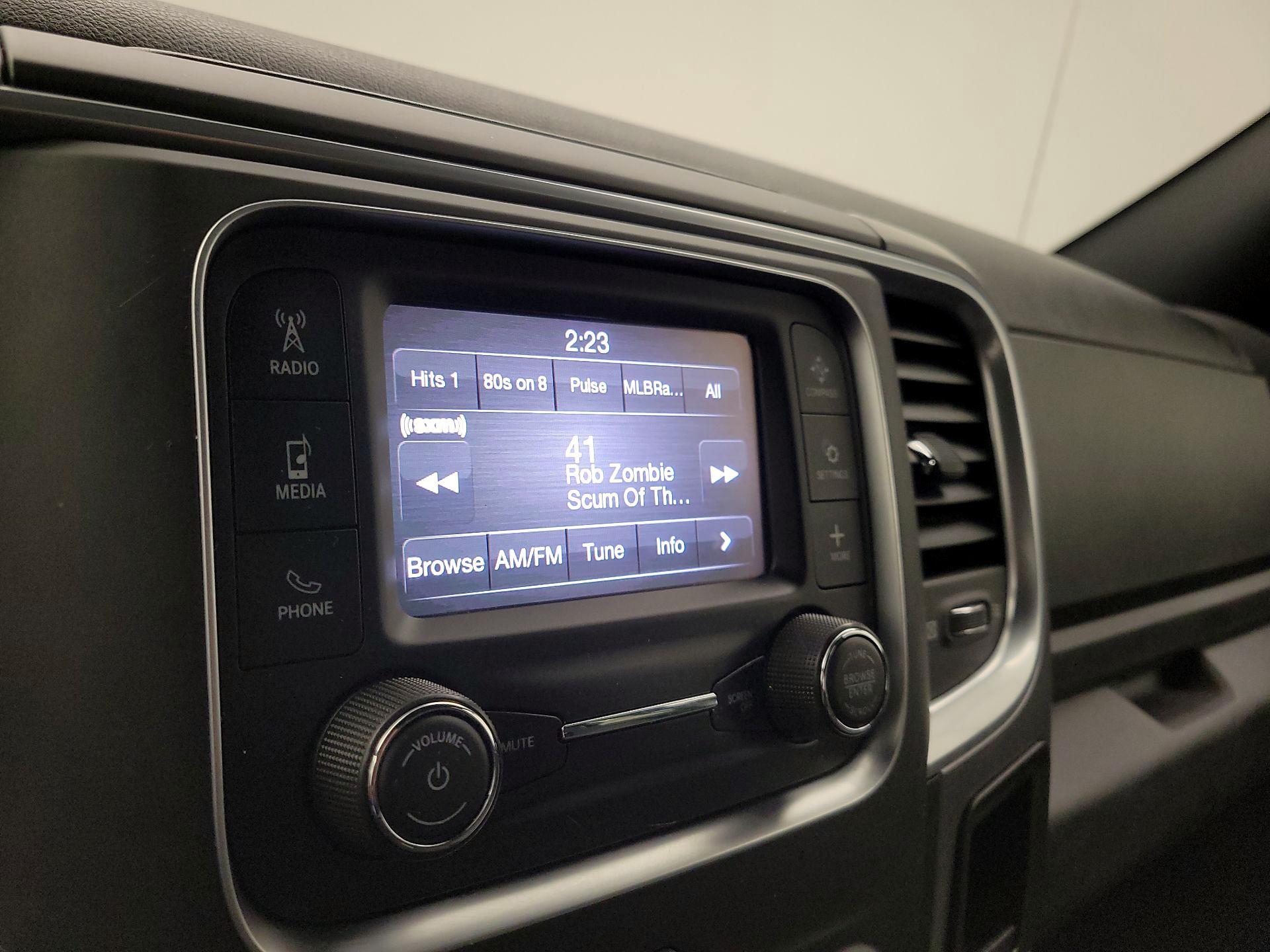 Thumbnail: 2022 RAM 1500 Classic - 15