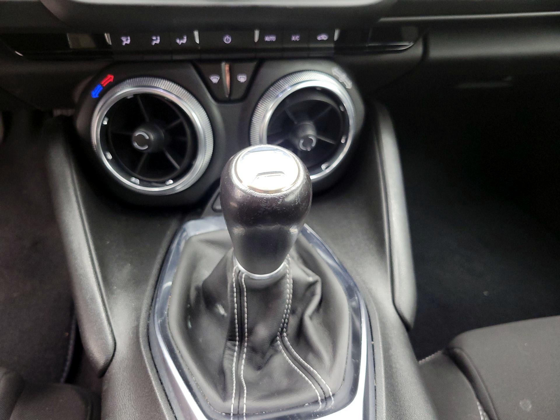 Thumbnail: 2021 Chevrolet Camaro - 16