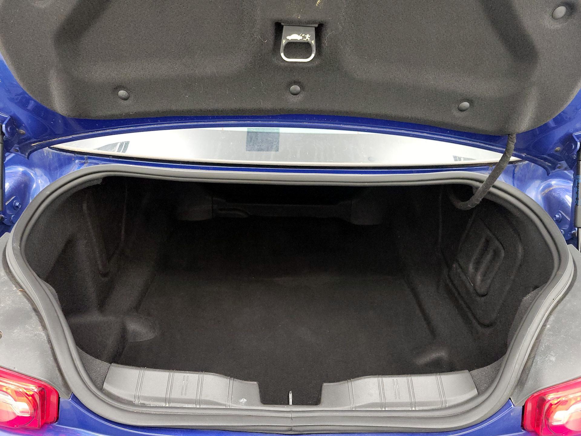 Thumbnail: 2021 Chevrolet Camaro - 19