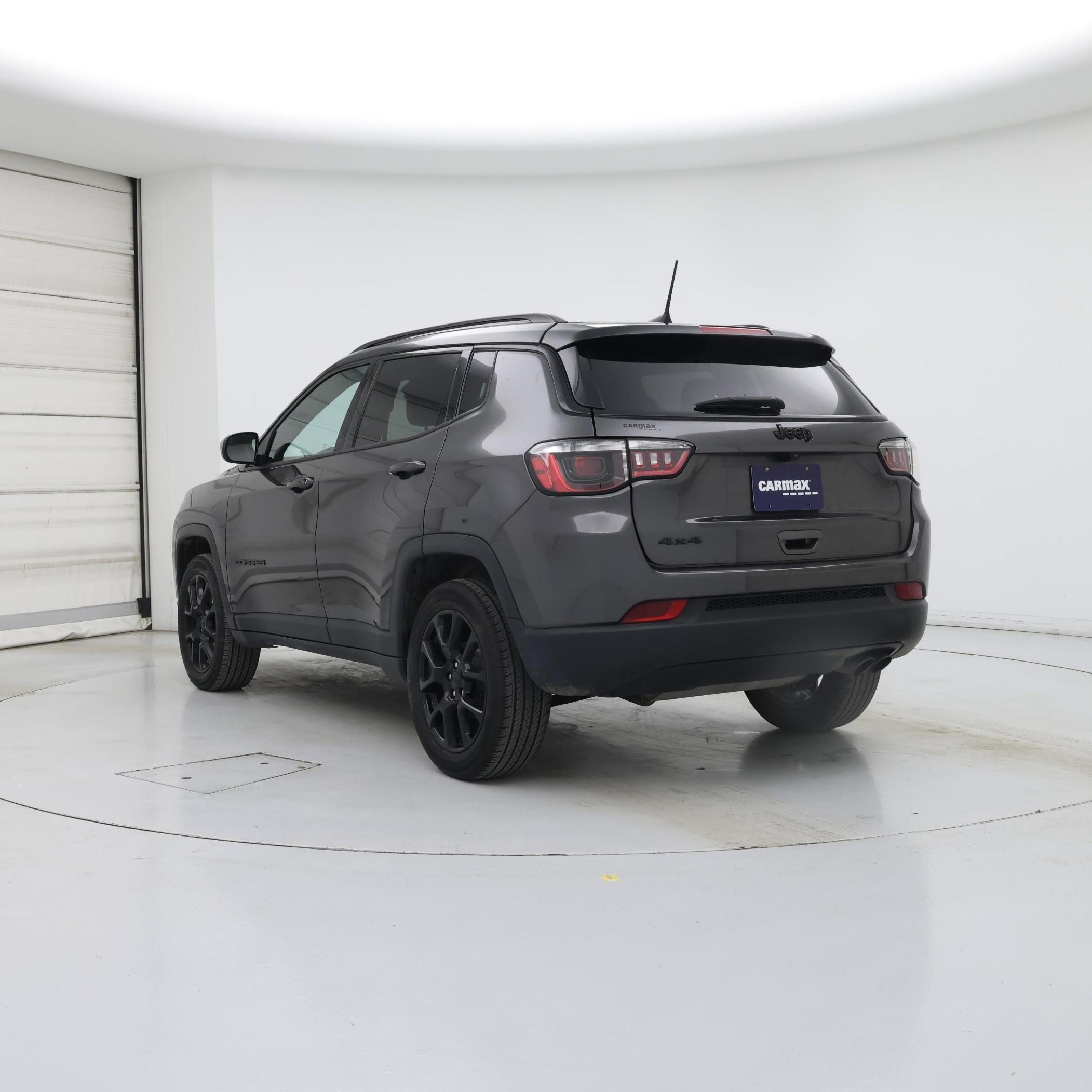 Thumbnail: 2022 Jeep Compass - 2