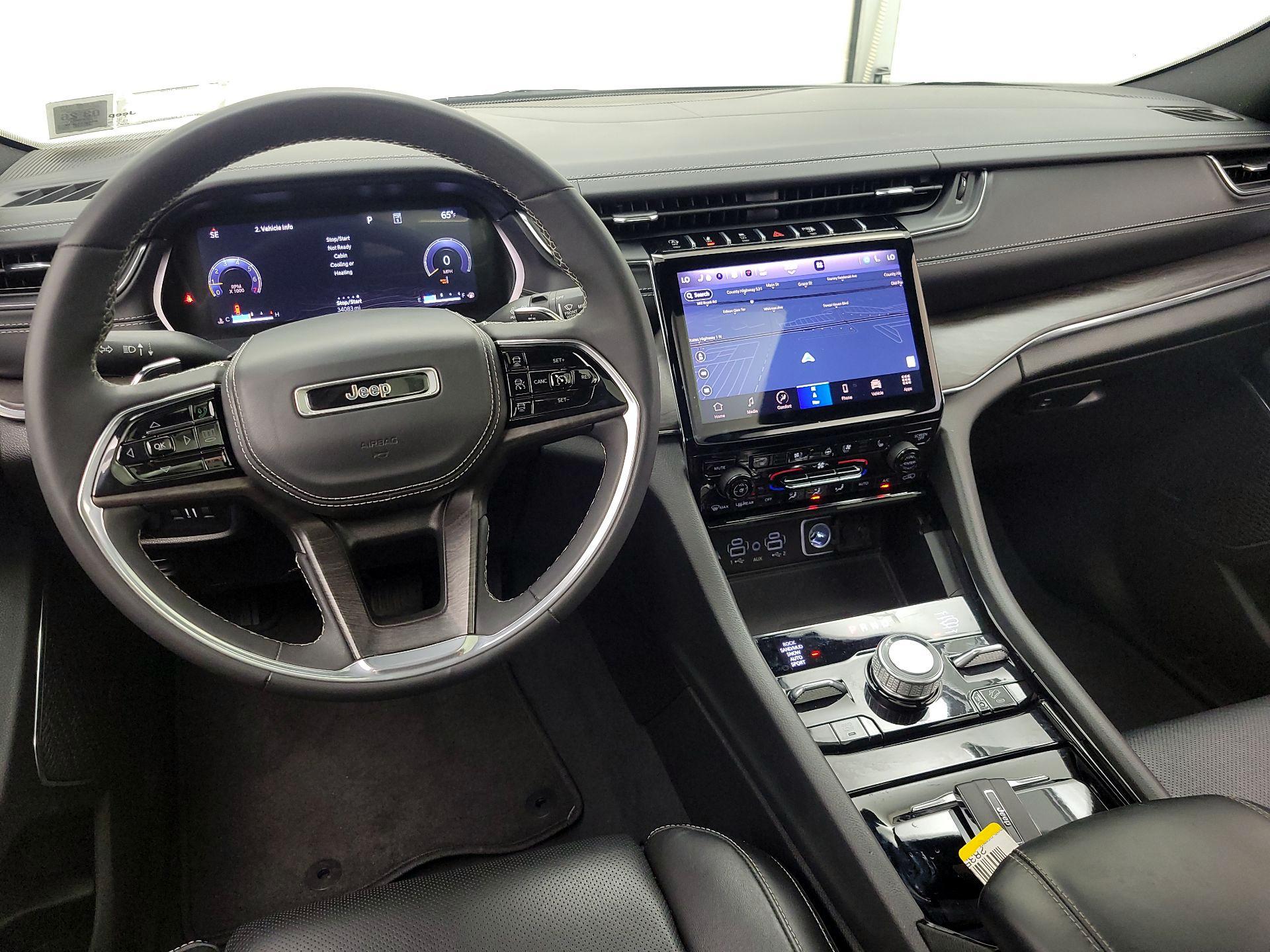 Thumbnail: 2023 Jeep Grand Cherokee - 9