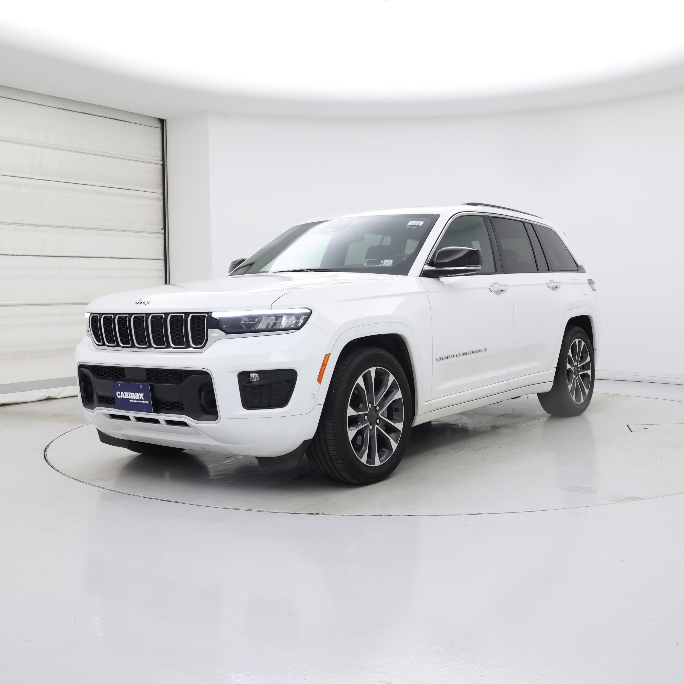 Thumbnail: 2023 Jeep Grand Cherokee - 4