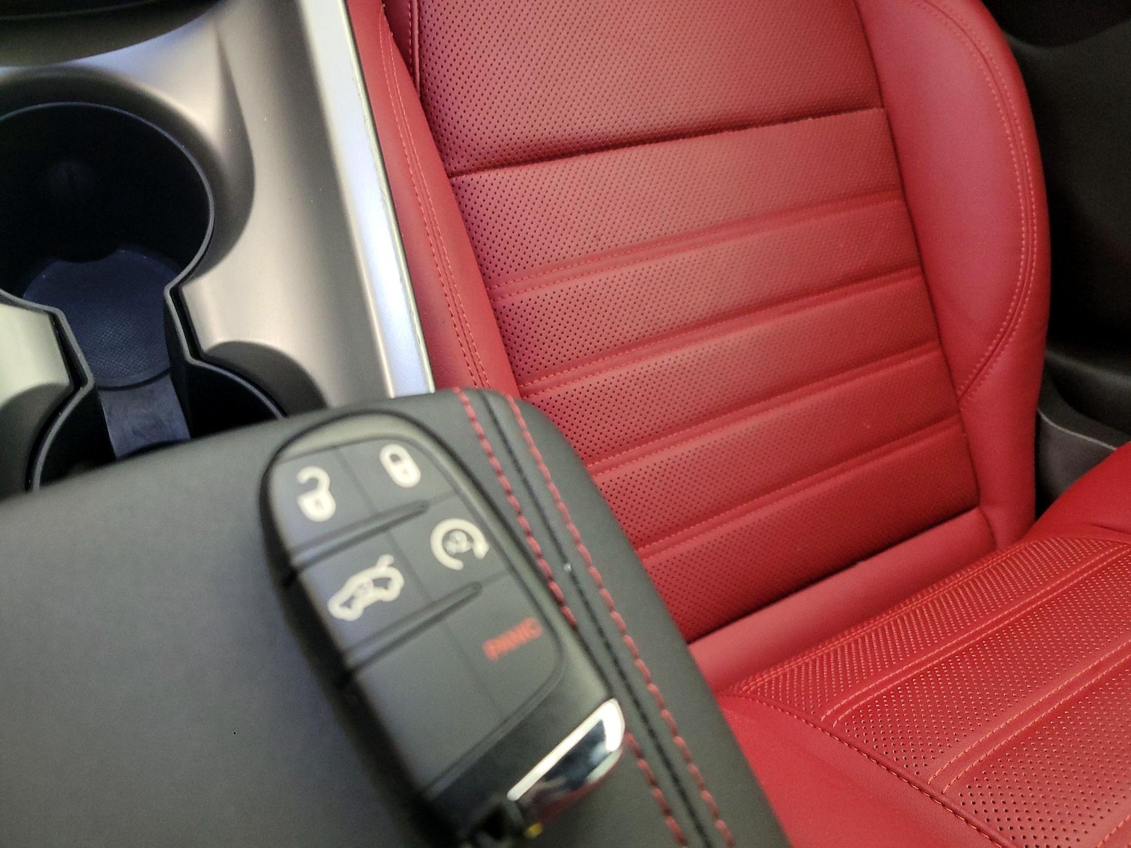 2024 Dodge Hornet R/T Plus - Photo 25