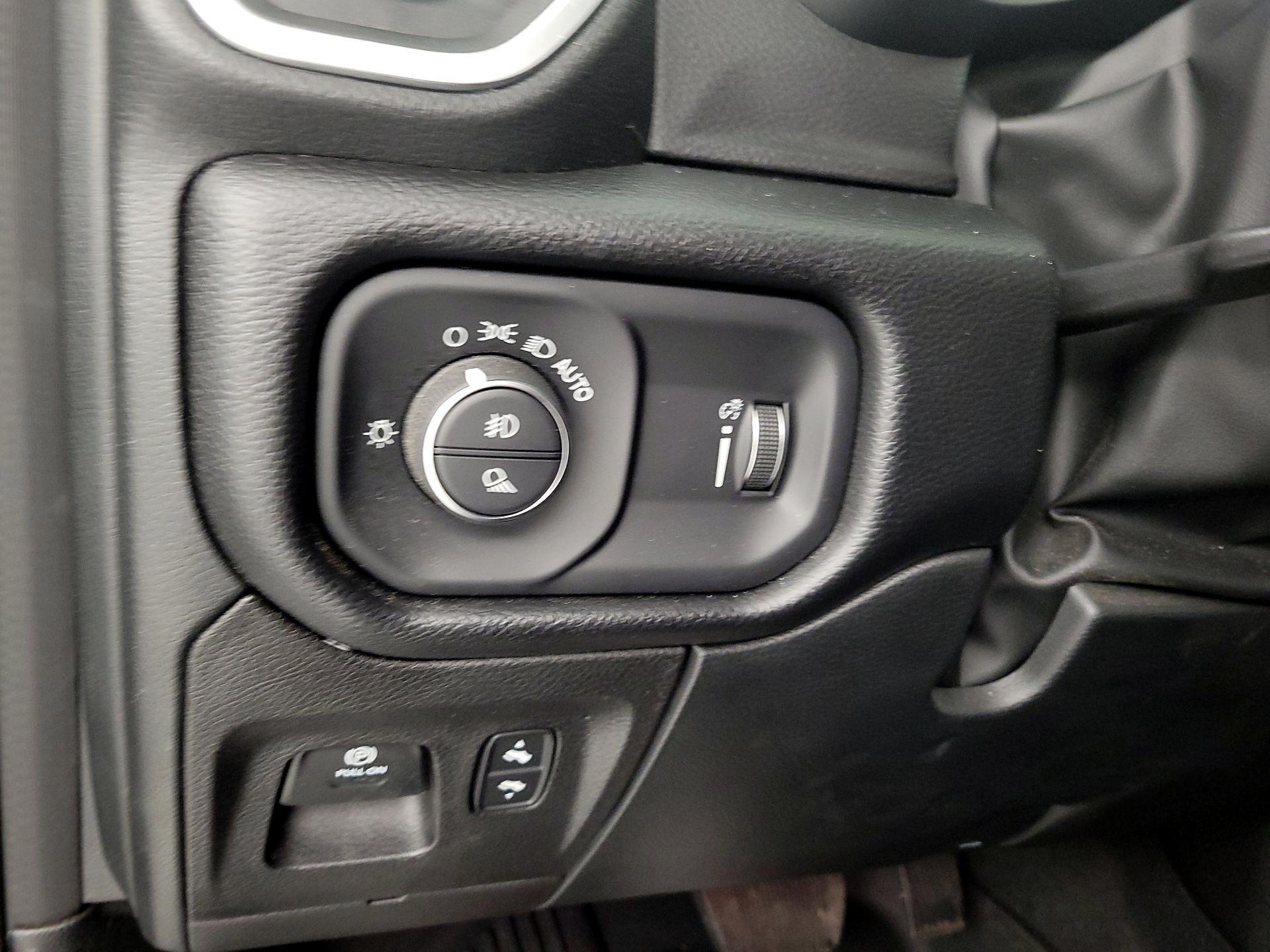 Thumbnail: 2022 RAM 1500 - 13