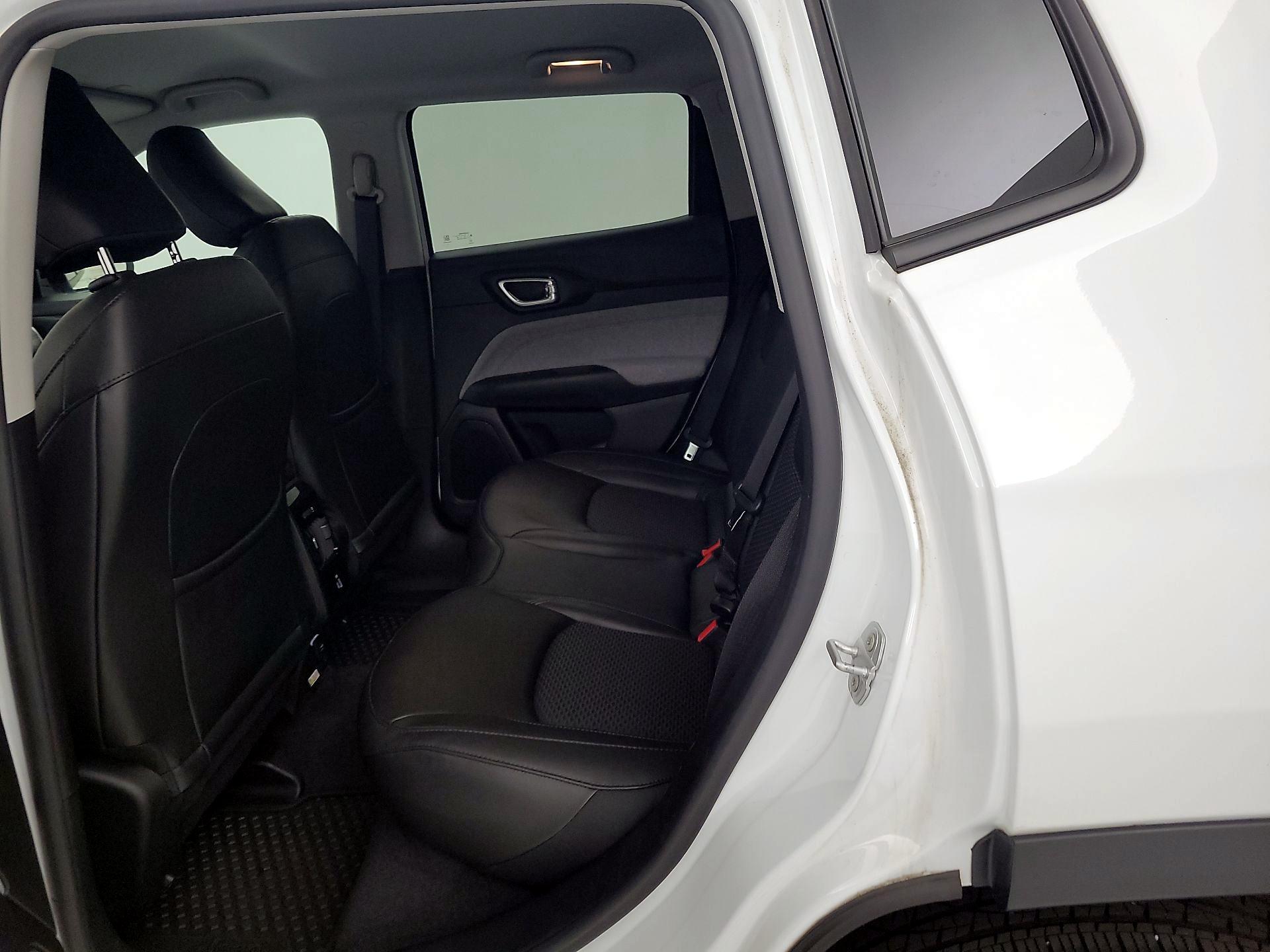 Thumbnail: 2022 Jeep Compass - 19