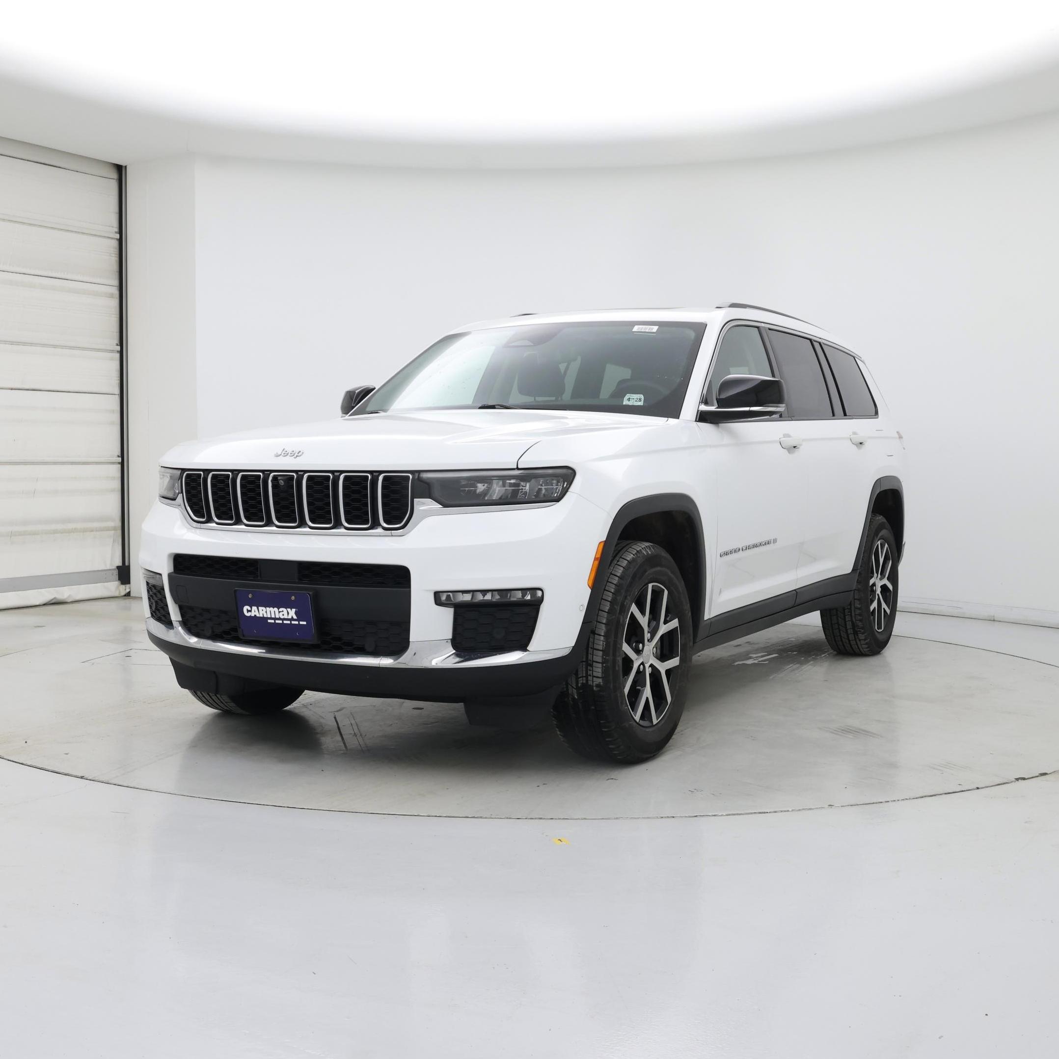 Thumbnail: 2023 Jeep Grand Cherokee L - 4