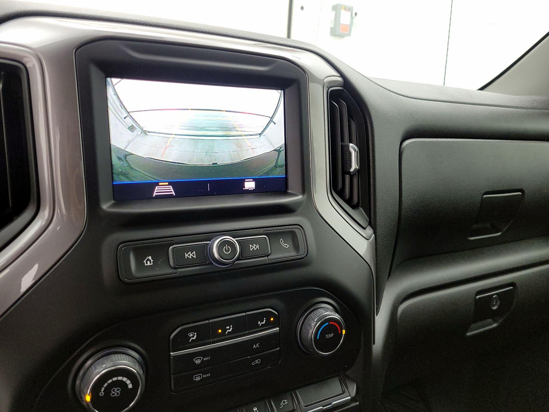 Thumbnail: 2021 Chevrolet Silverado 1500 - 14