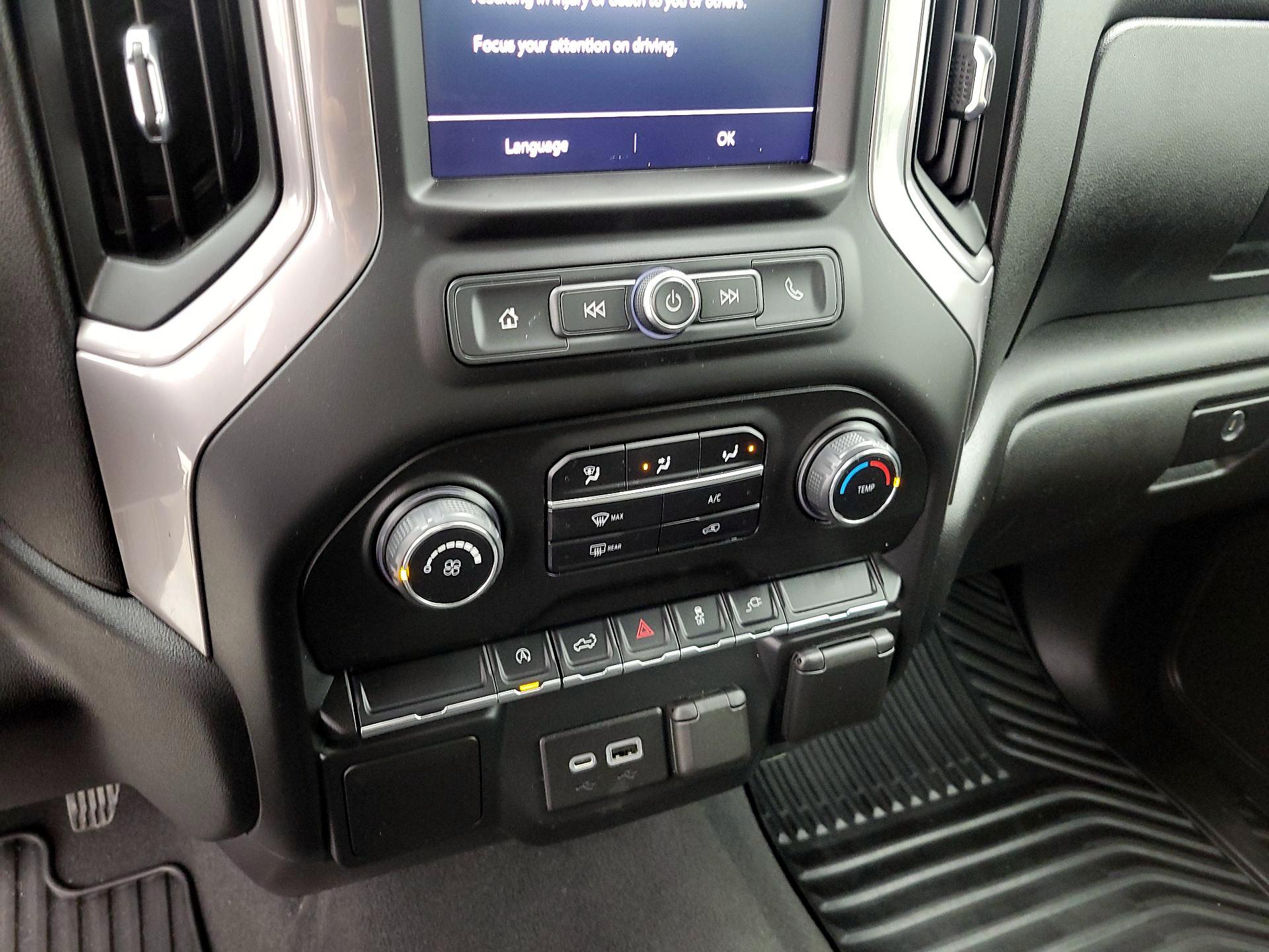 Thumbnail: 2021 Chevrolet Silverado 1500 - 16