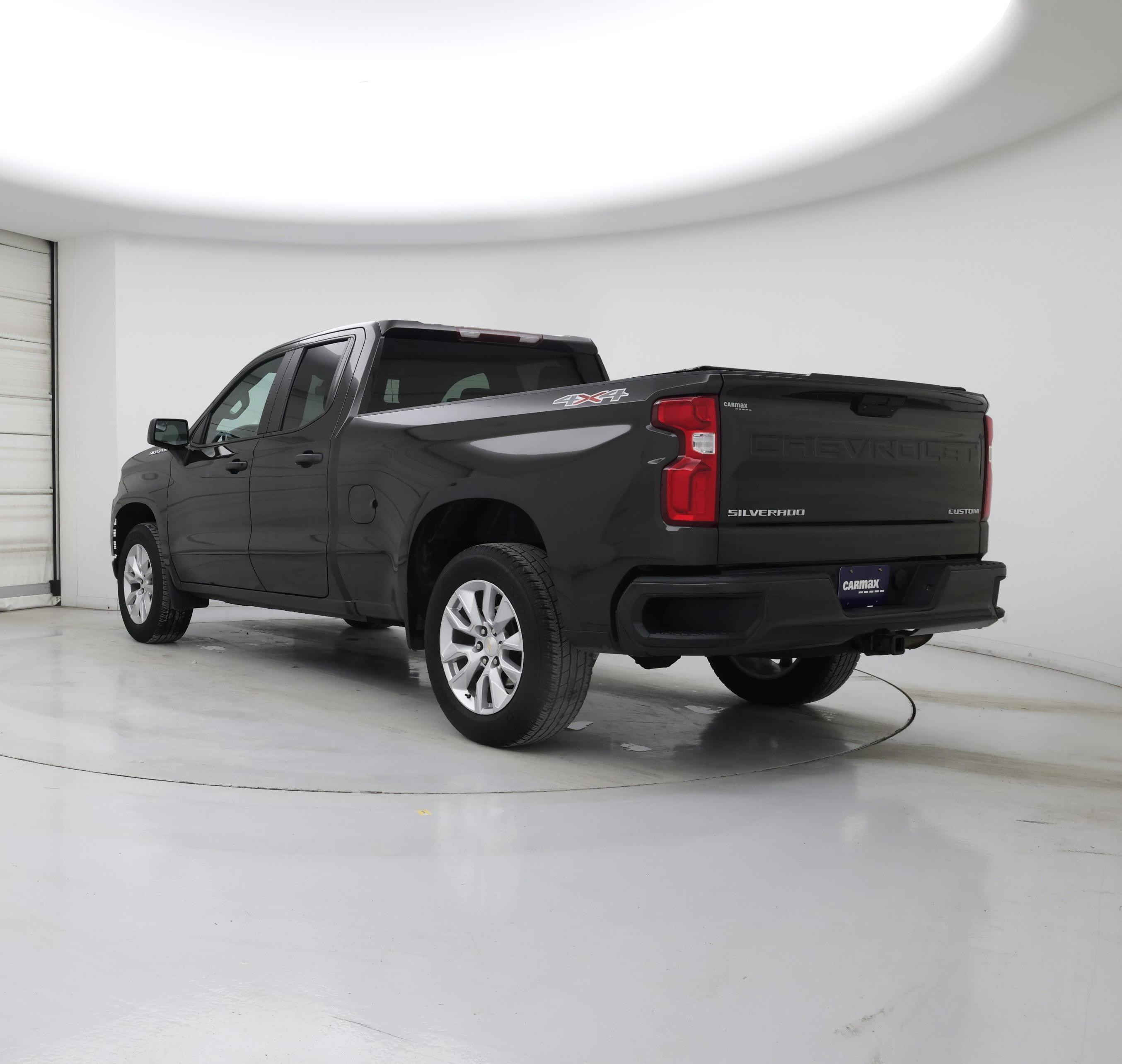 Thumbnail: 2021 Chevrolet Silverado 1500 - 2