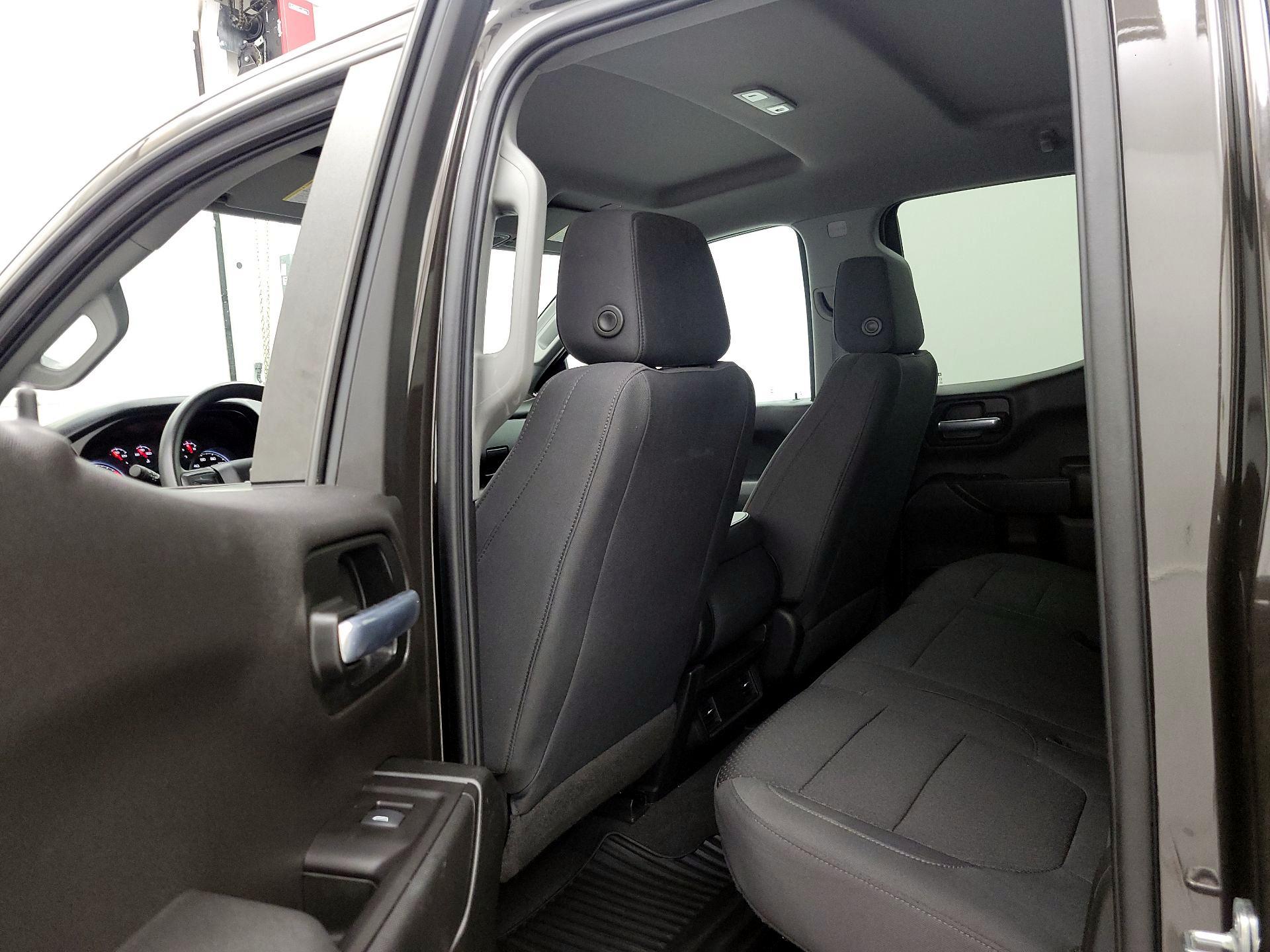 Thumbnail: 2021 Chevrolet Silverado 1500 - 19