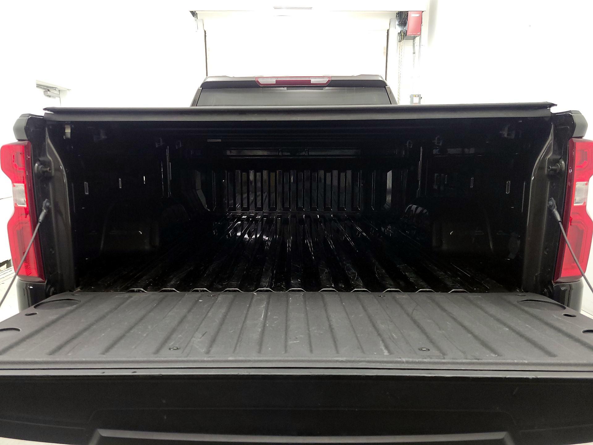 Thumbnail: 2021 Chevrolet Silverado 1500 - 20