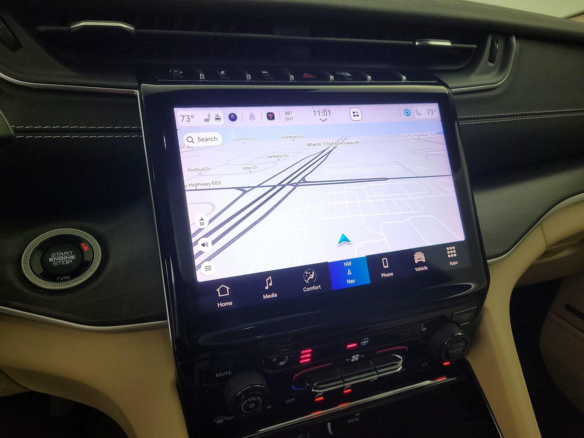 Thumbnail: 2022 Jeep Grand Cherokee - 14