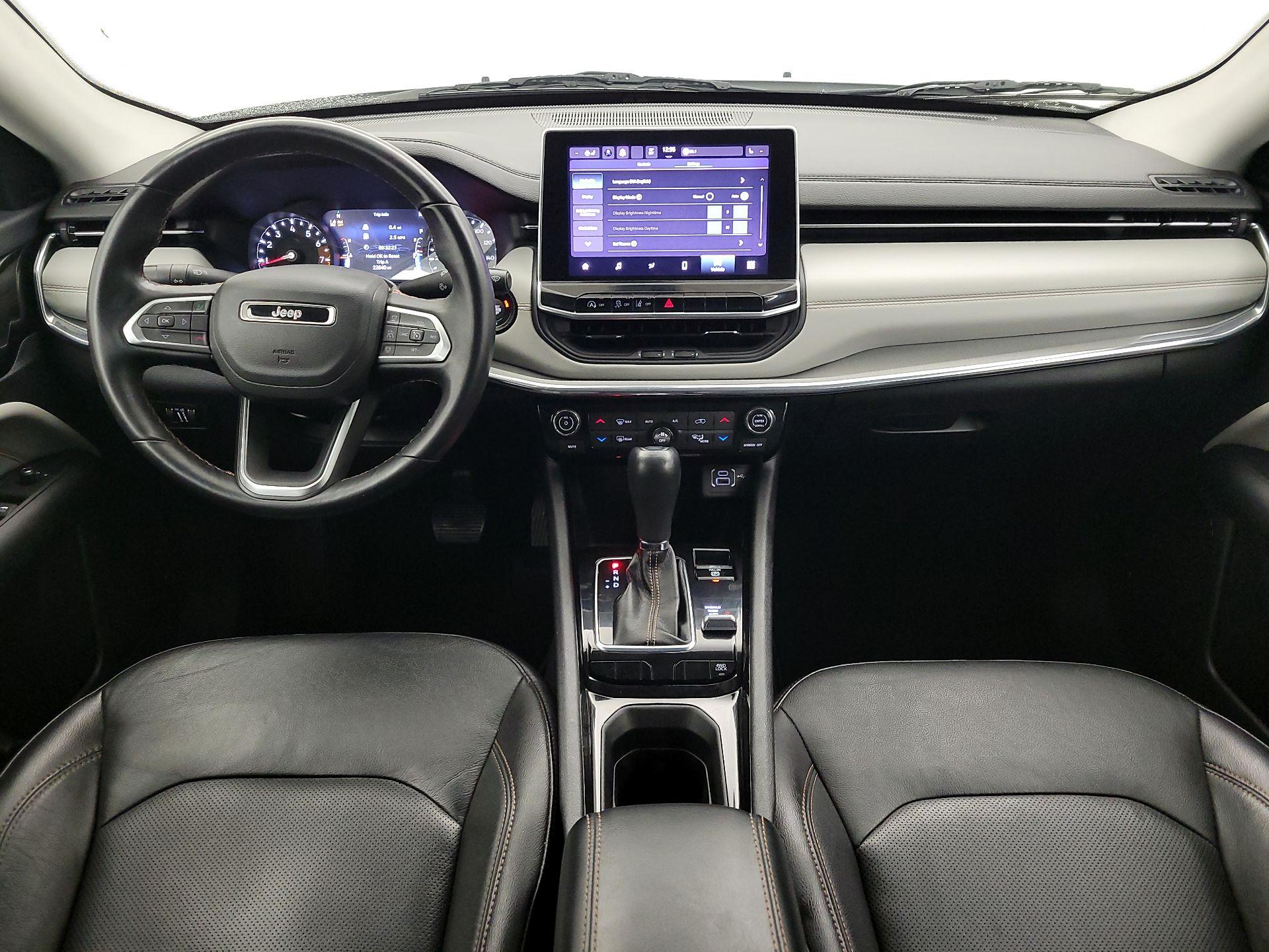 Thumbnail: 2022 Jeep Compass - 9