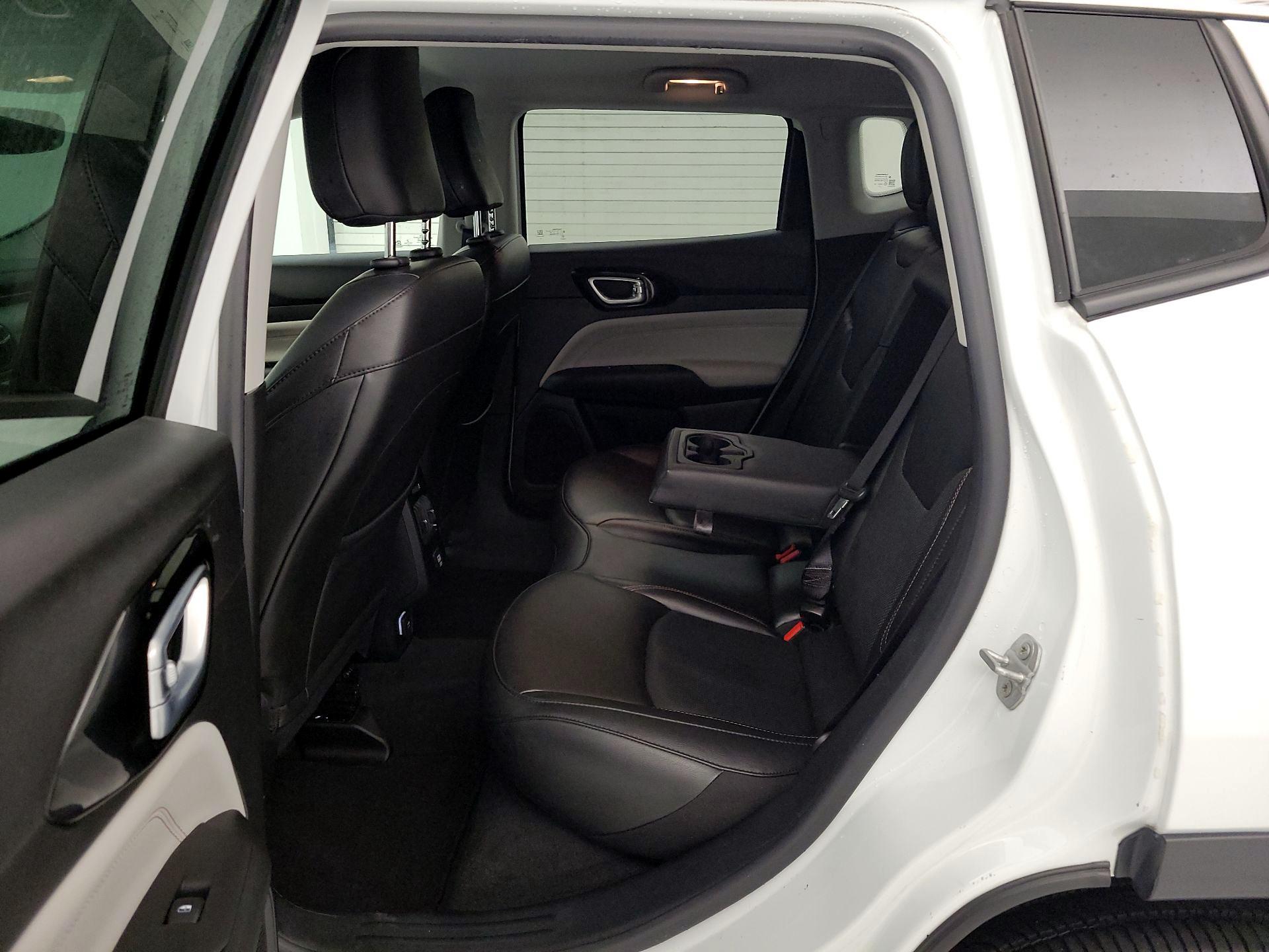 Thumbnail: 2022 Jeep Compass - 19