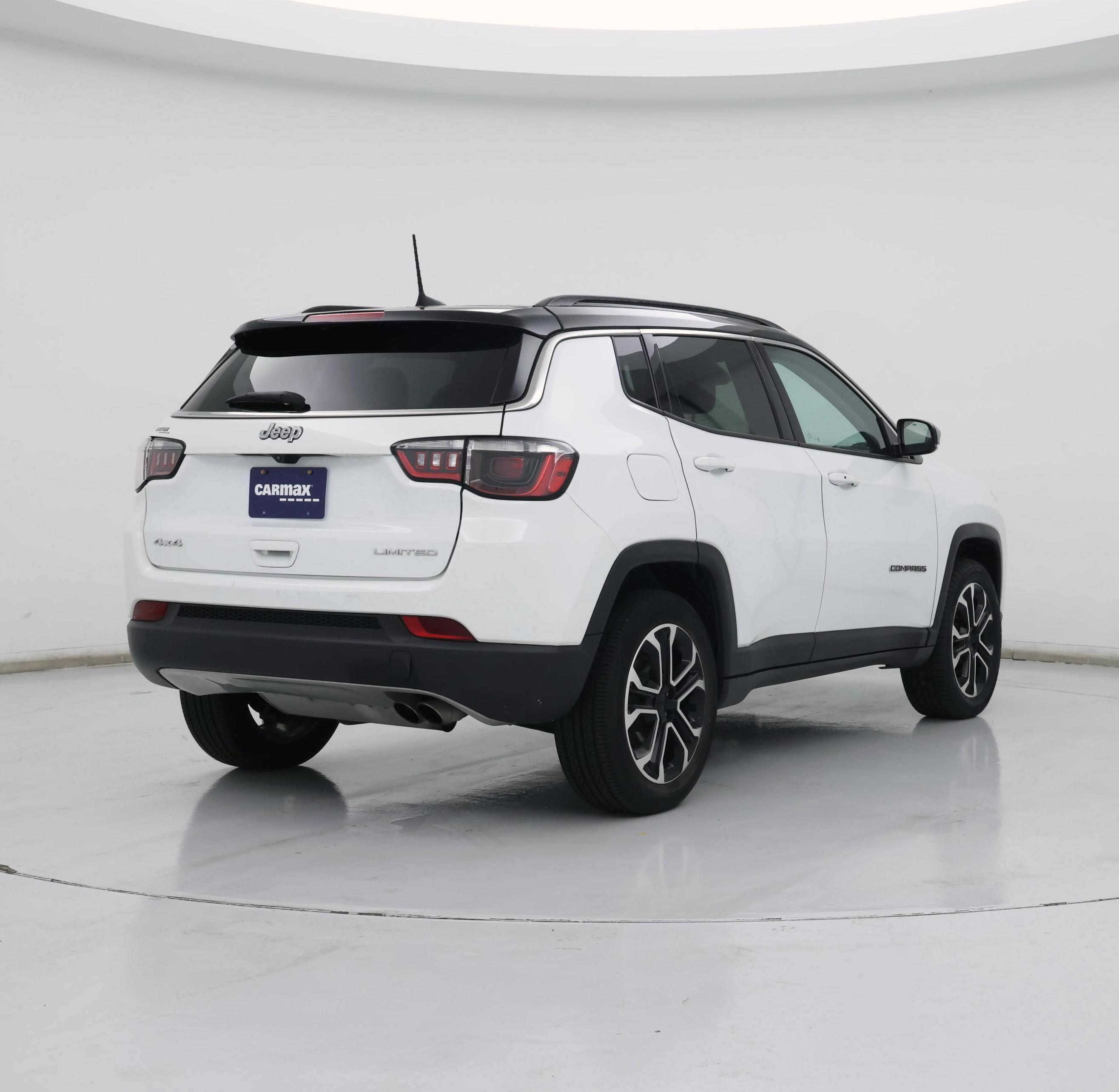 Thumbnail: 2022 Jeep Compass - 8