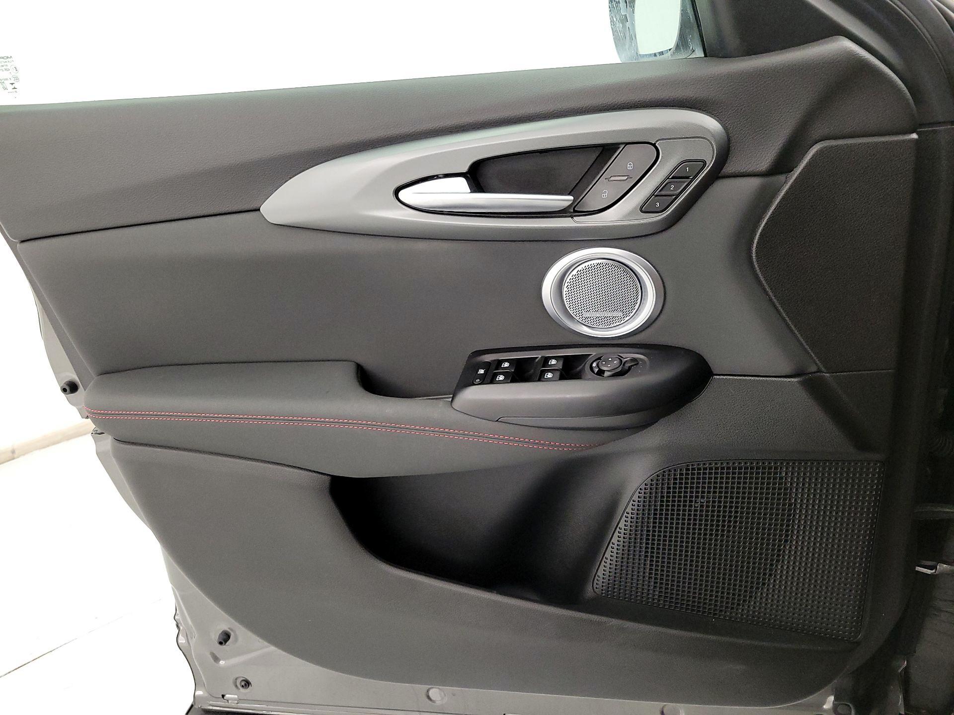 Thumbnail: 2024 Dodge Hornet - 12