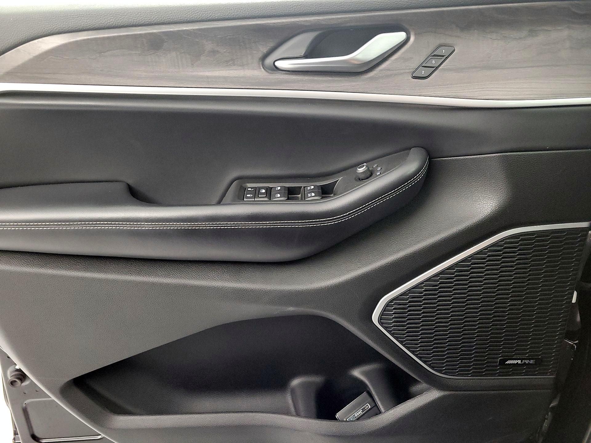 Thumbnail: 2021 Jeep Grand Cherokee L - 12