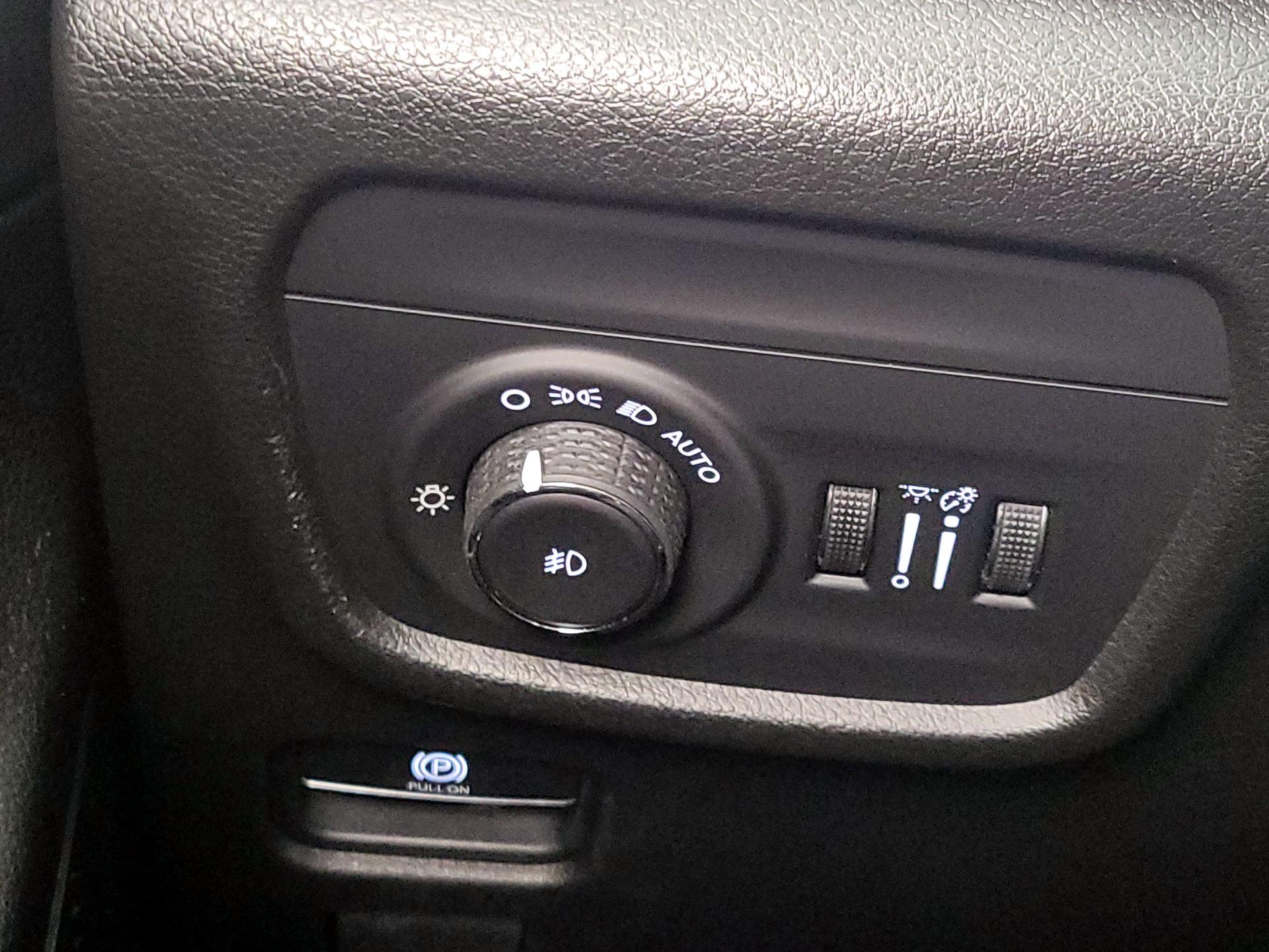 Thumbnail: 2021 Jeep Grand Cherokee L - 13