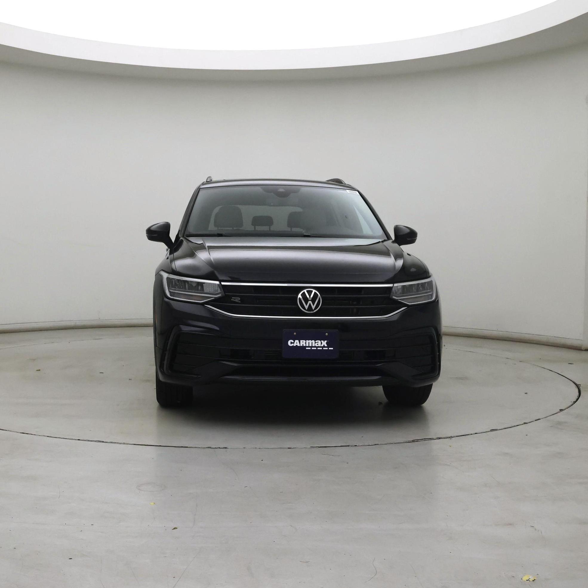 Thumbnail: 2022 Volkswagen Tiguan - 5