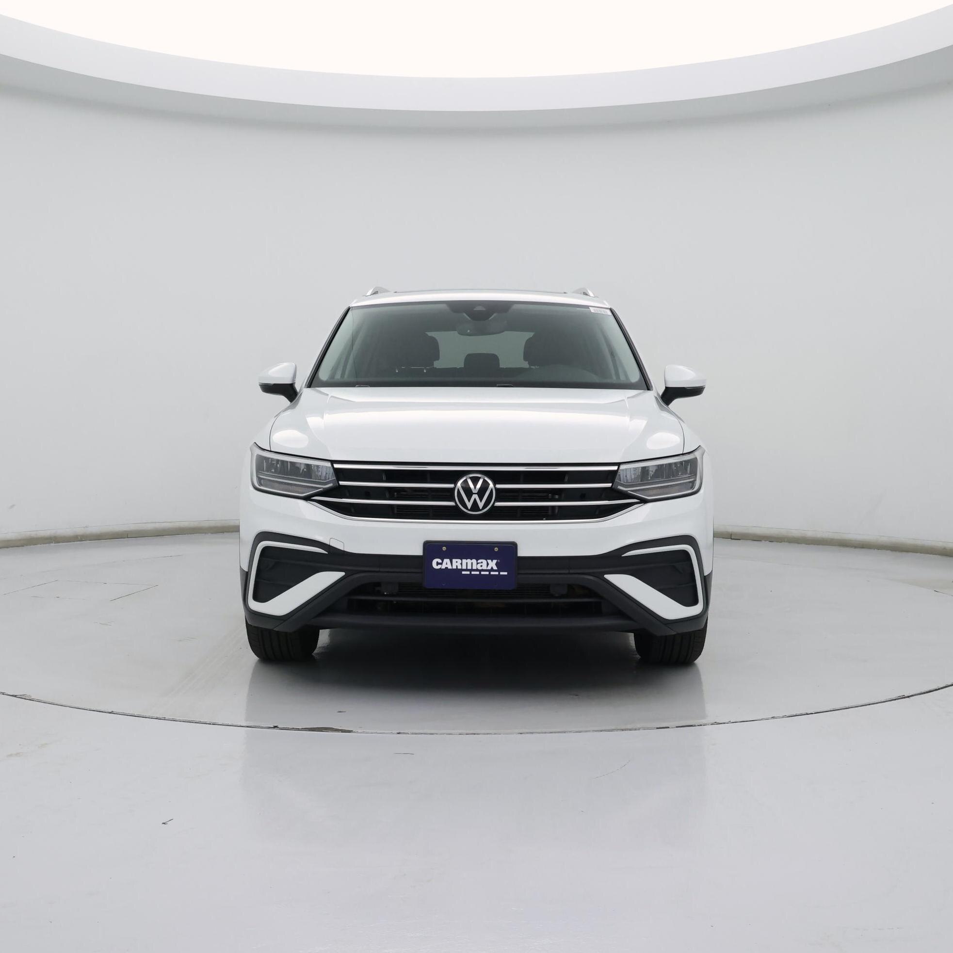 Thumbnail: 2022 Volkswagen Tiguan - 5