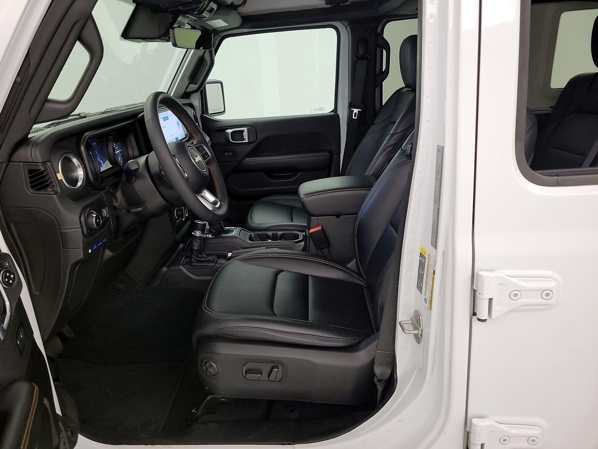 Thumbnail: 2024 Jeep Wrangler - 11