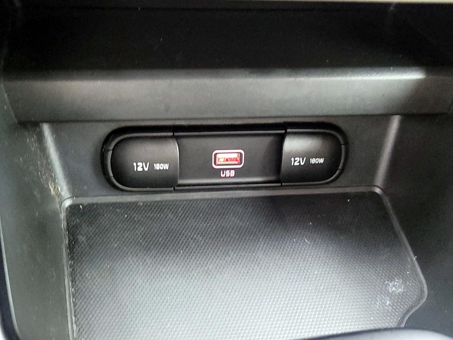 Thumbnail: 2022 Kia Soul - 18