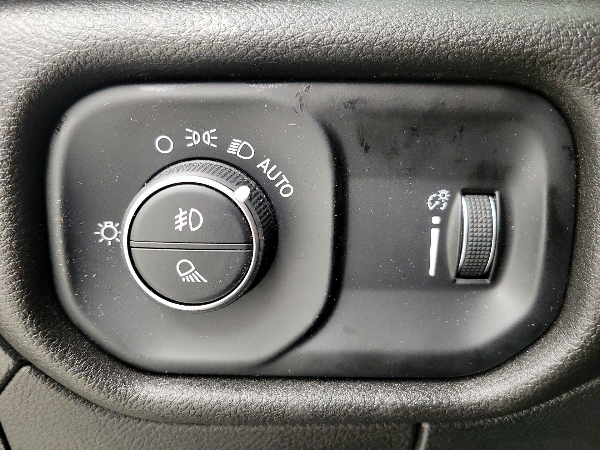 Thumbnail: 2022 RAM 1500 - 13