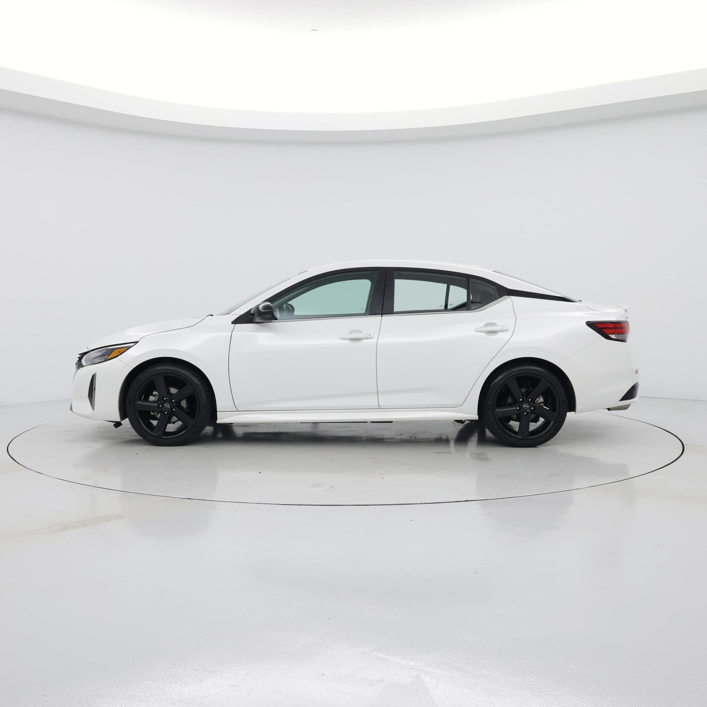 Thumbnail: 2024 Nissan Sentra - 3